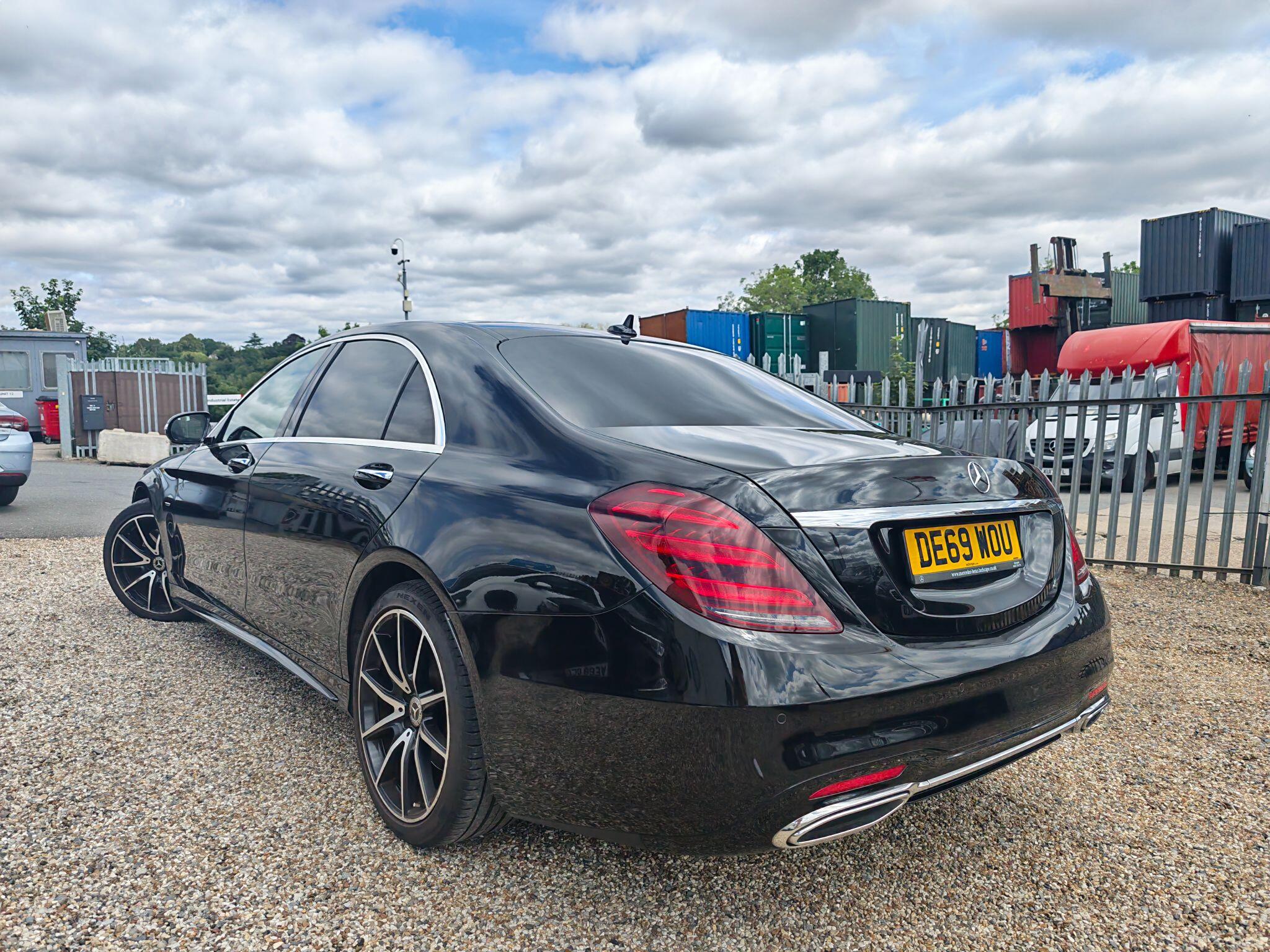 Mercedes-Benz S Class view 3