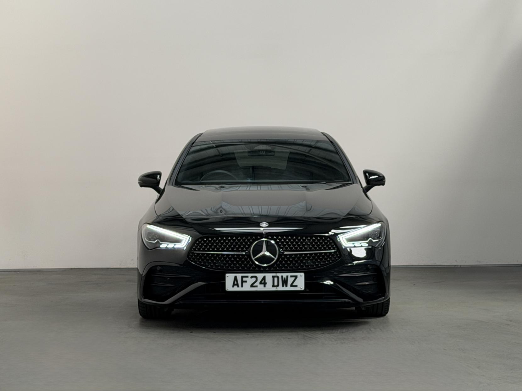 Mercedes-Benz Cla view 5