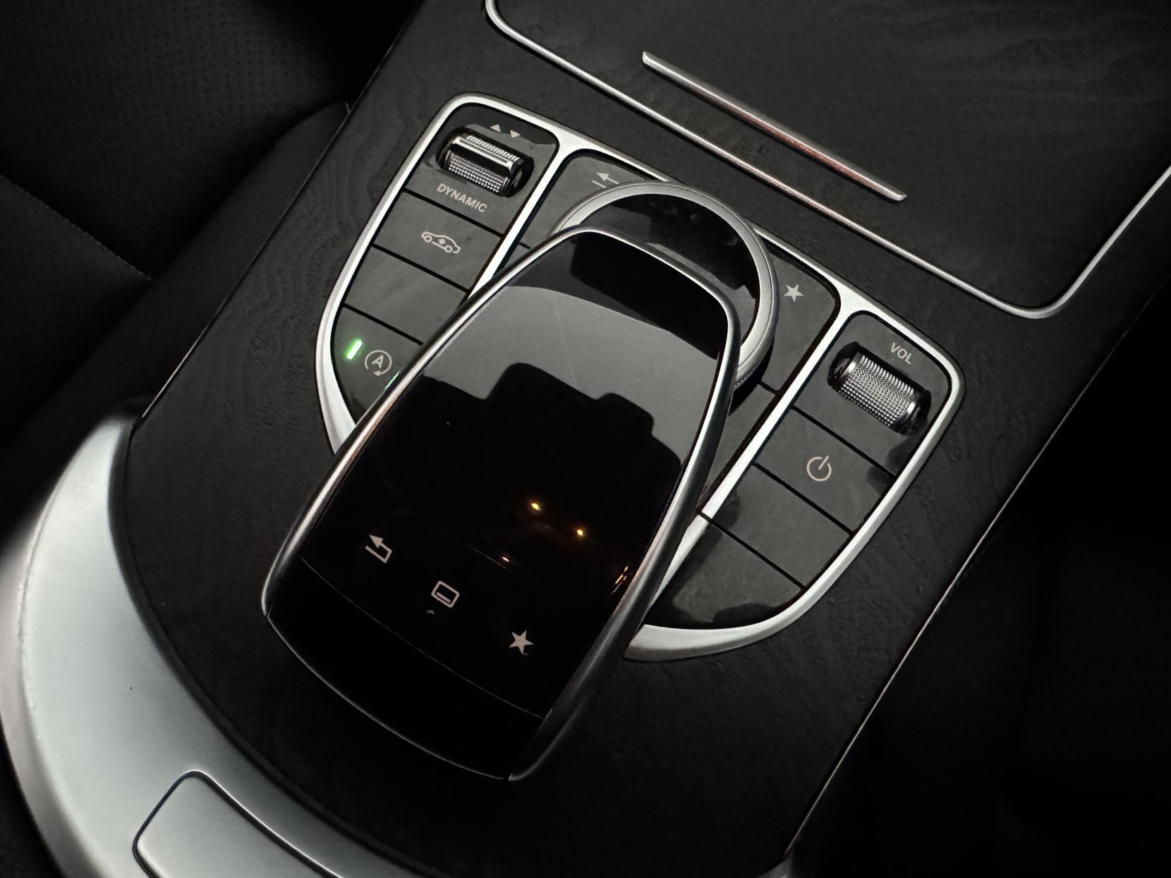 Mercedes-Benz C-Class view 78