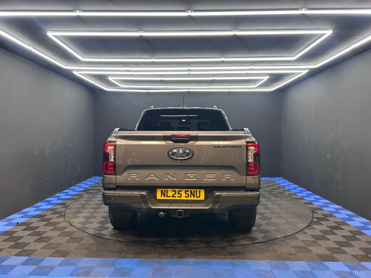 Ford Ranger view 16