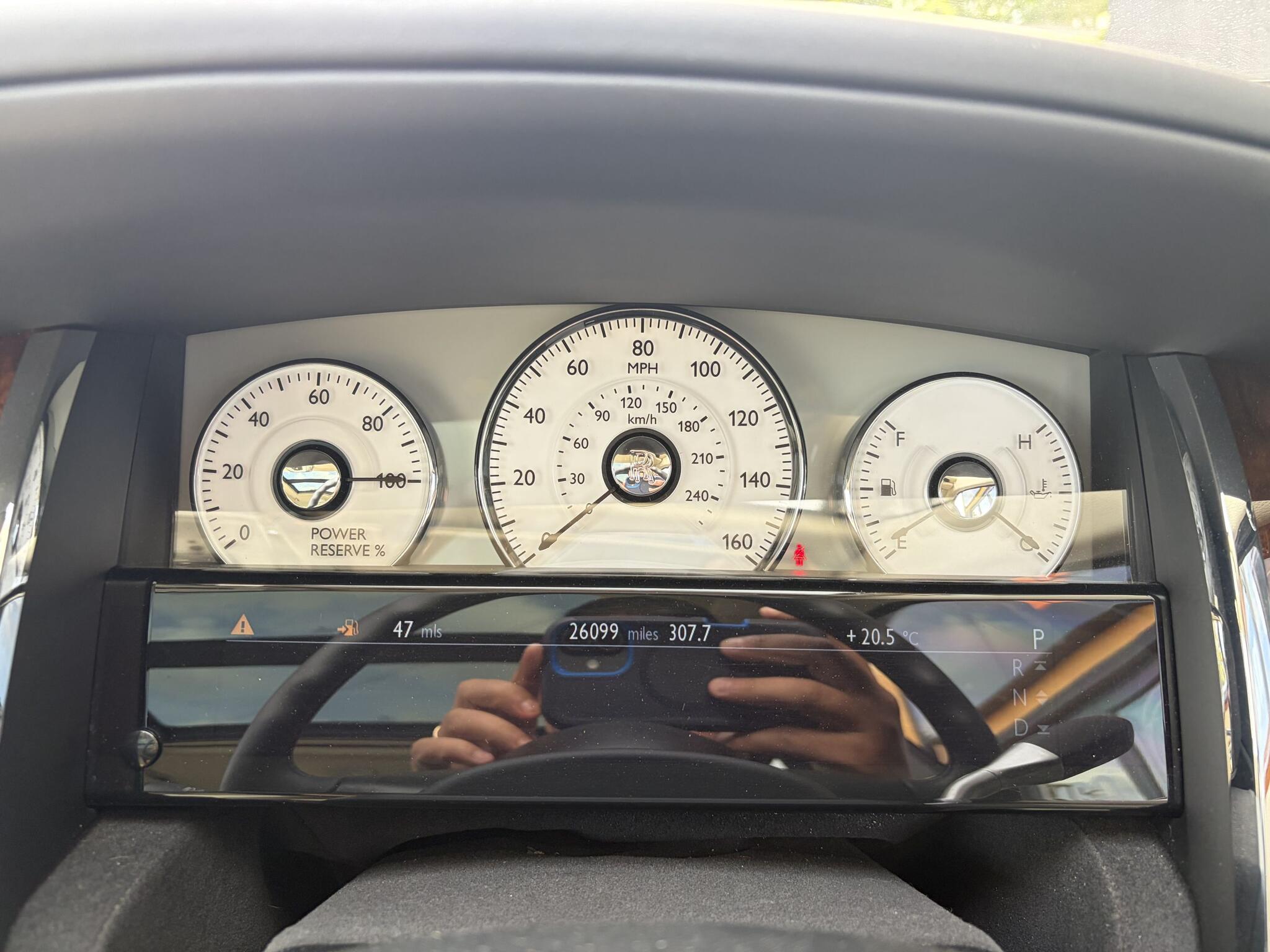Rolls-Royce Ghost view 22
