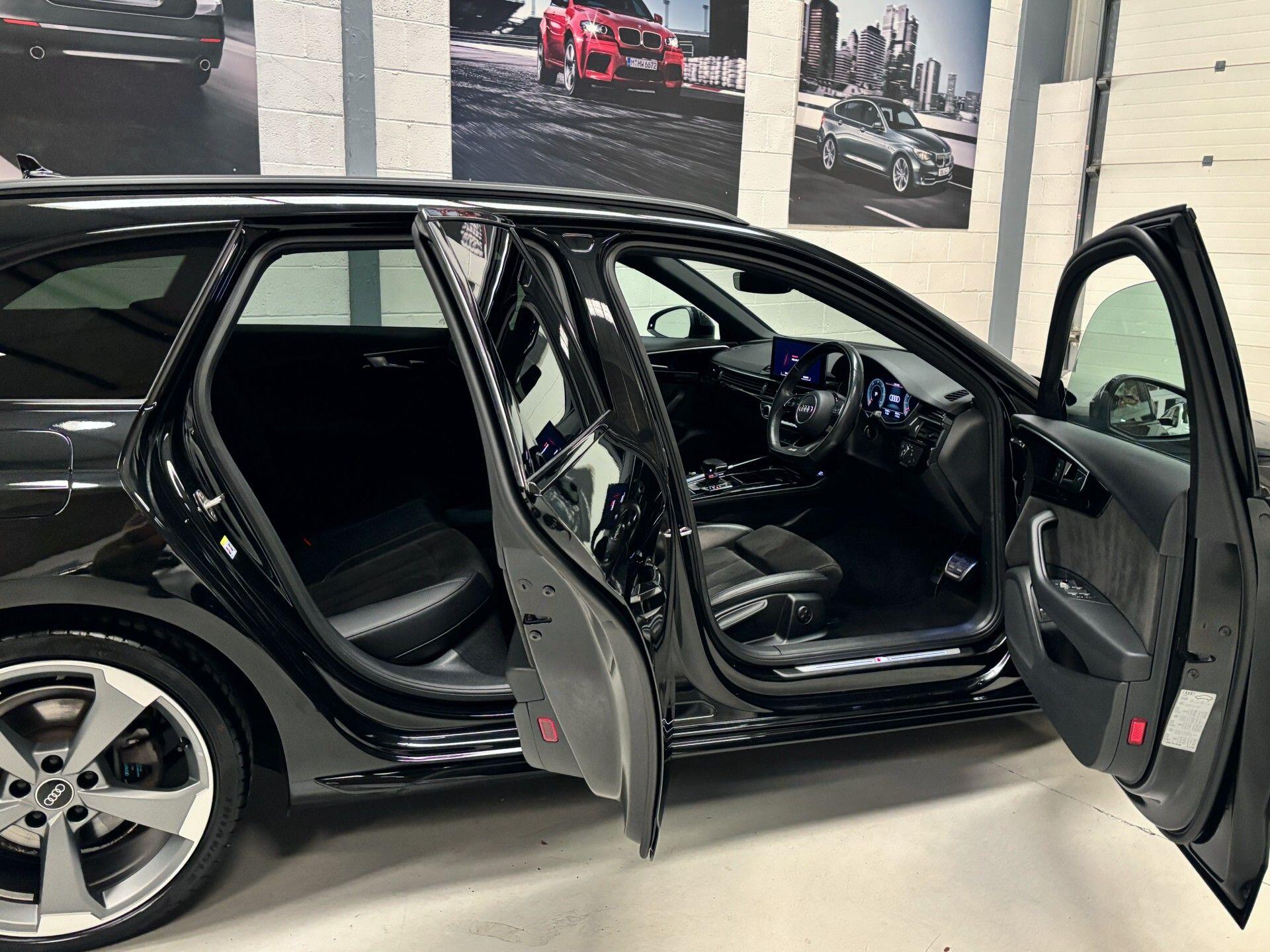 Audi A4 view 16