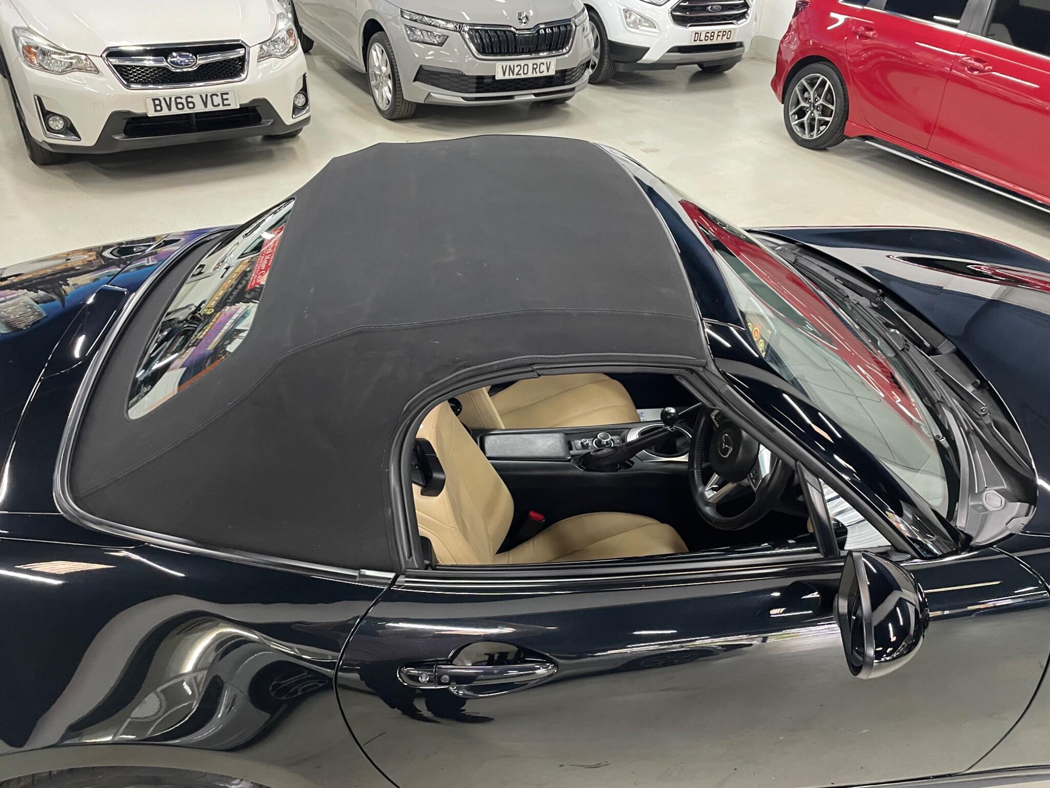 Mazda MX-5 view 32