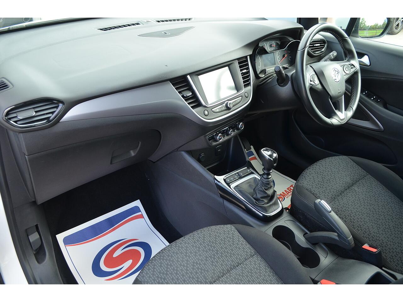 Vauxhall Crossland X view 14