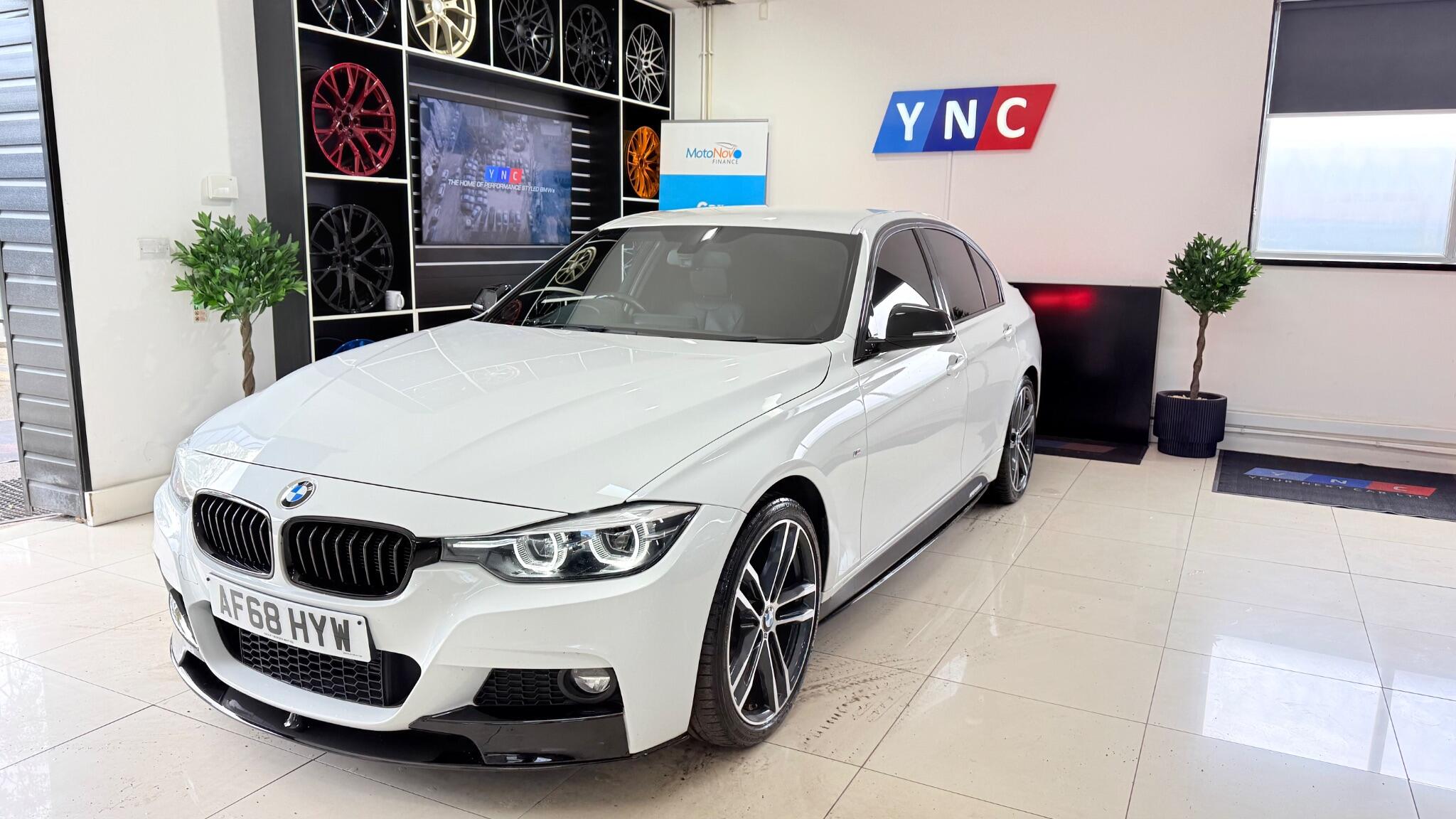 BMW 3 Series view 9