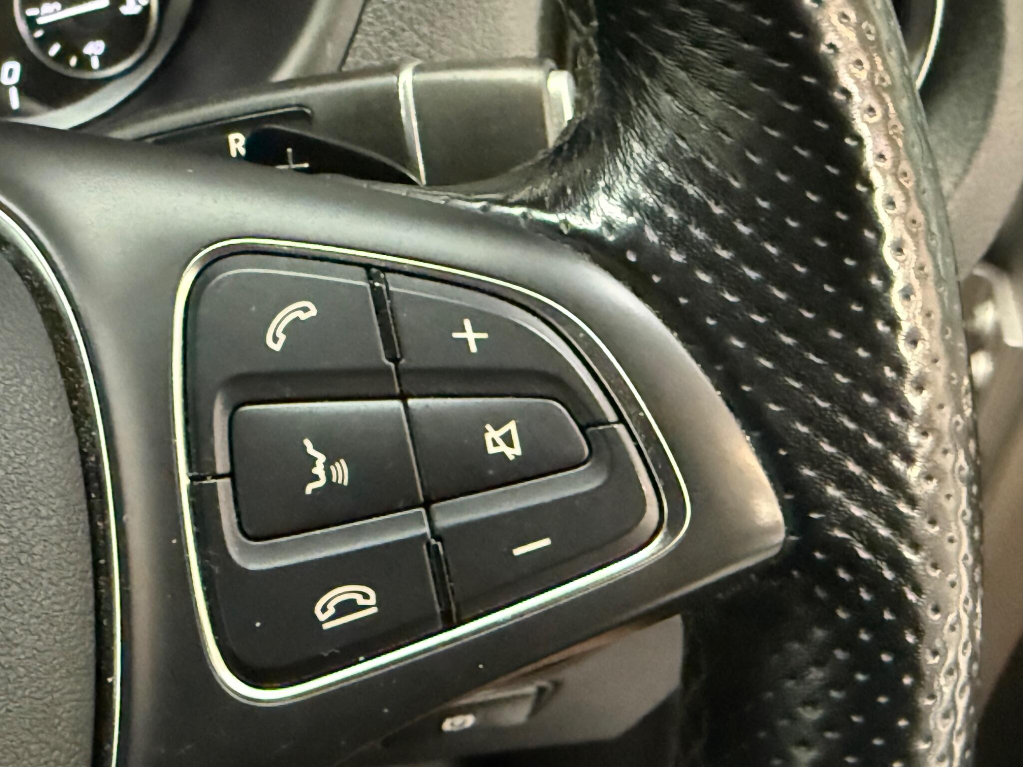 Mercedes-Benz Vito view 26