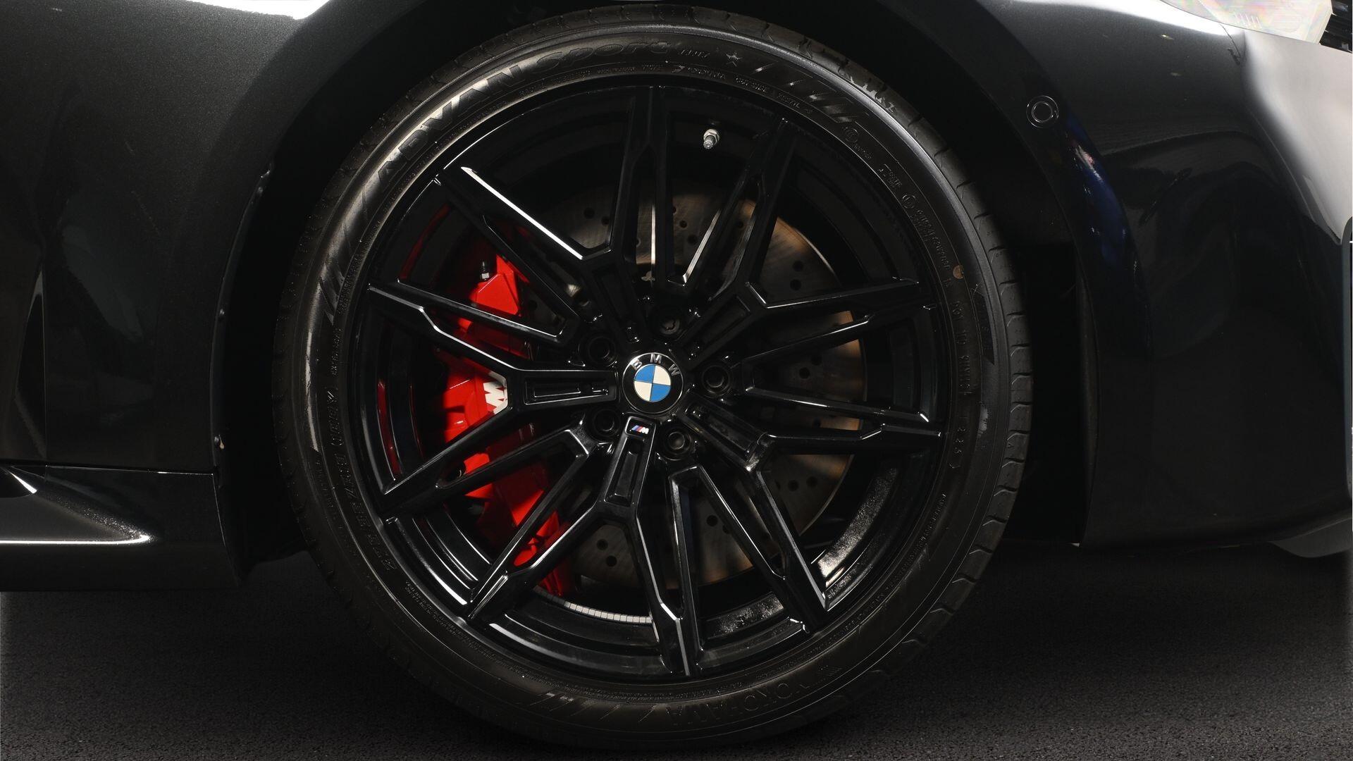 BMW M2 view 14