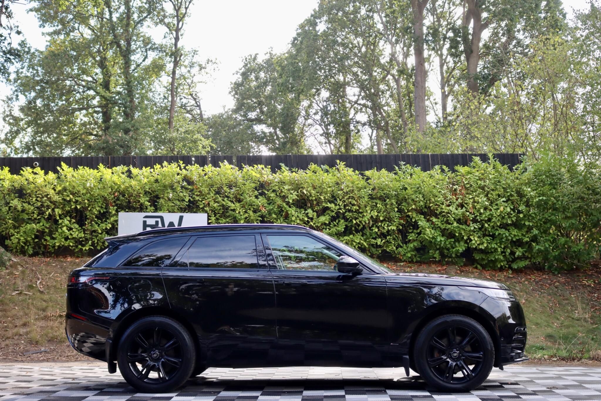 Land Rover Range Rover Velar view 20