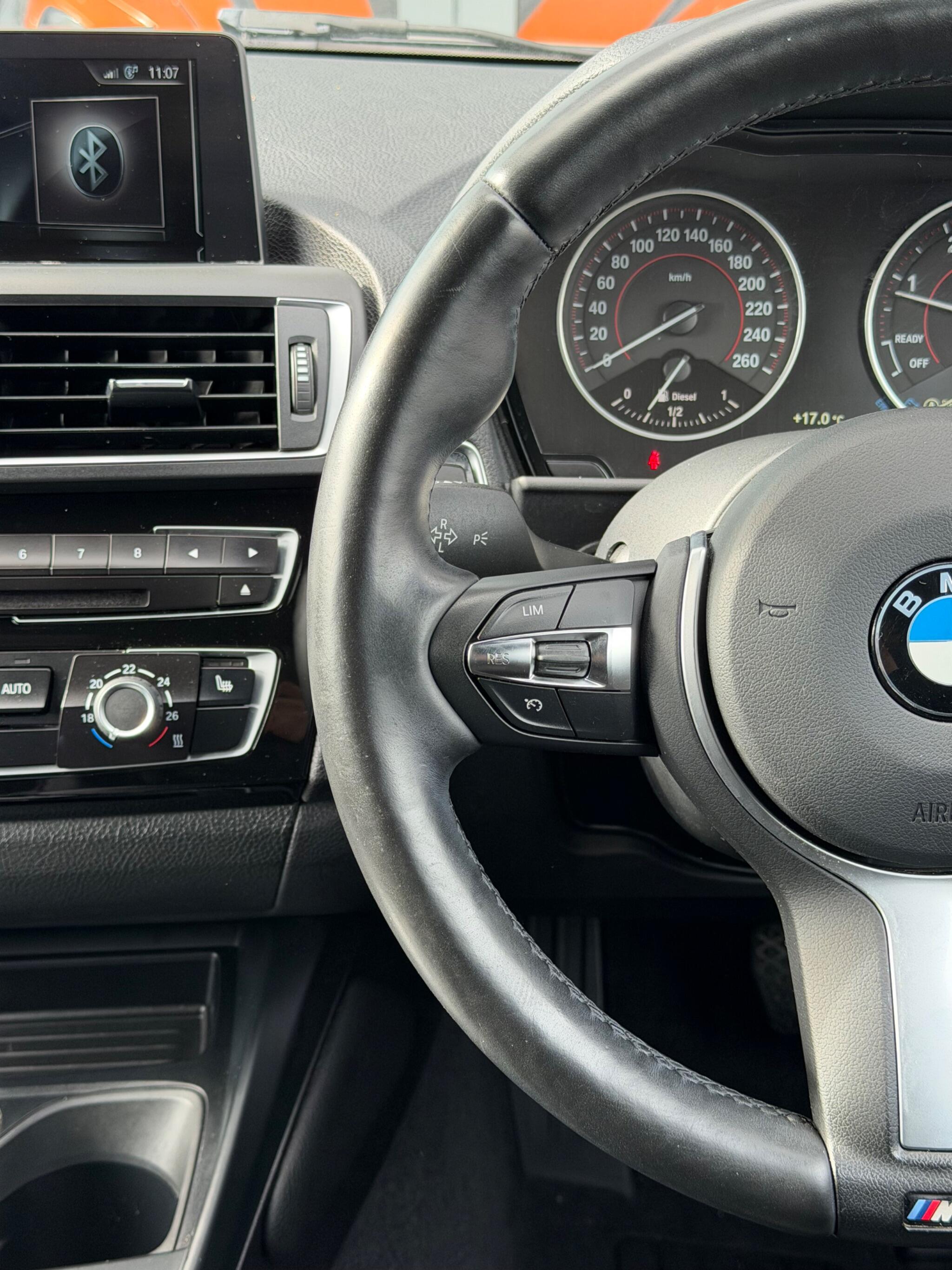 BMW 1 Series view 15