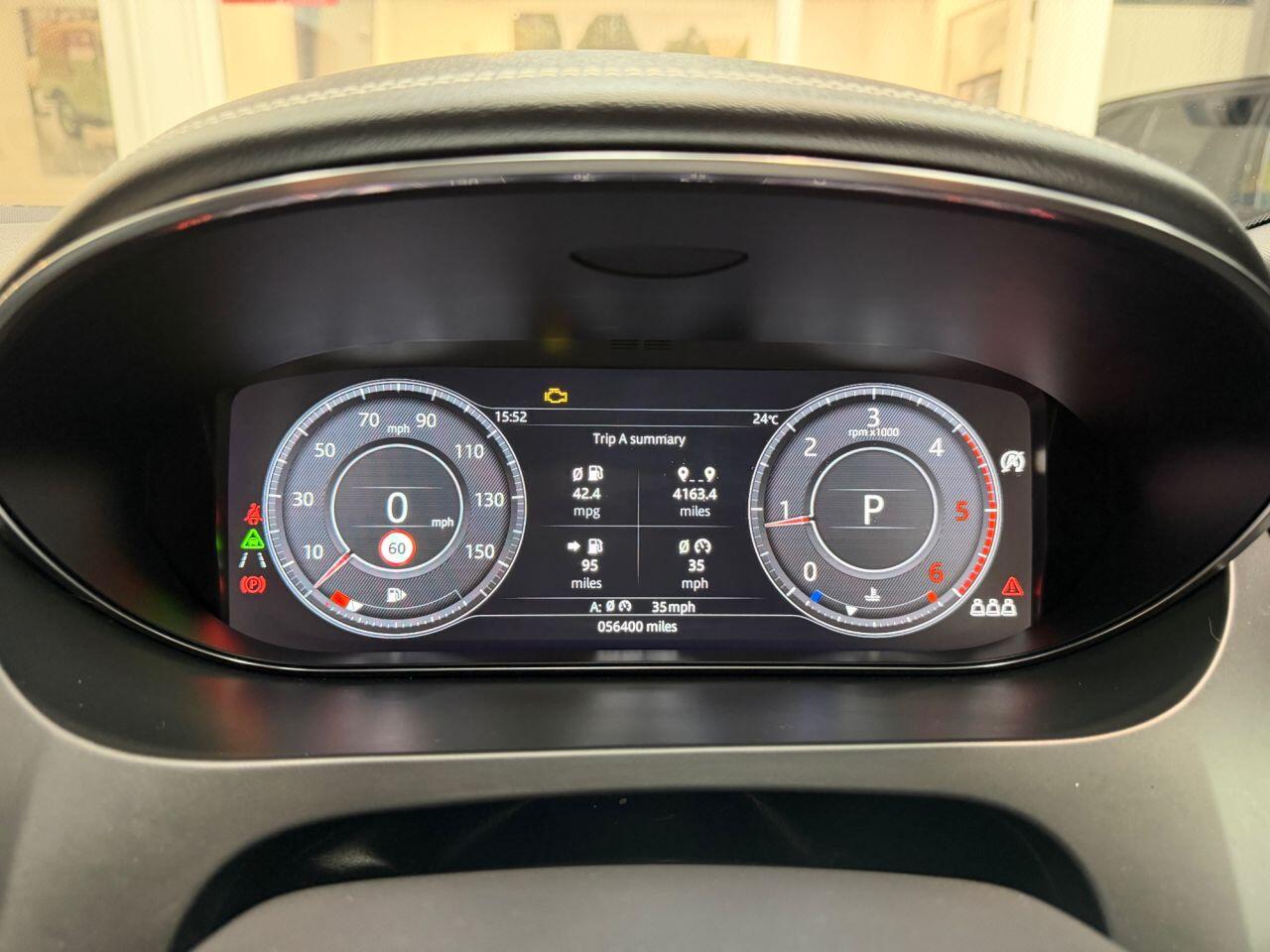 Jaguar E-Pace view 33
