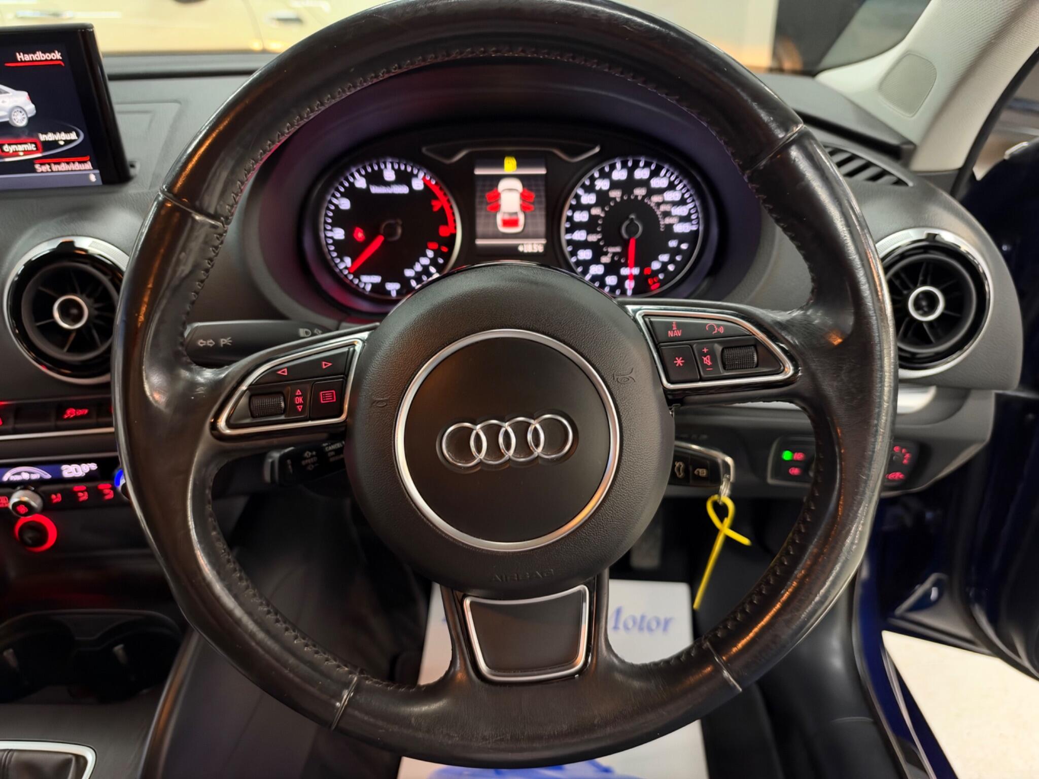 Audi A3 view 36