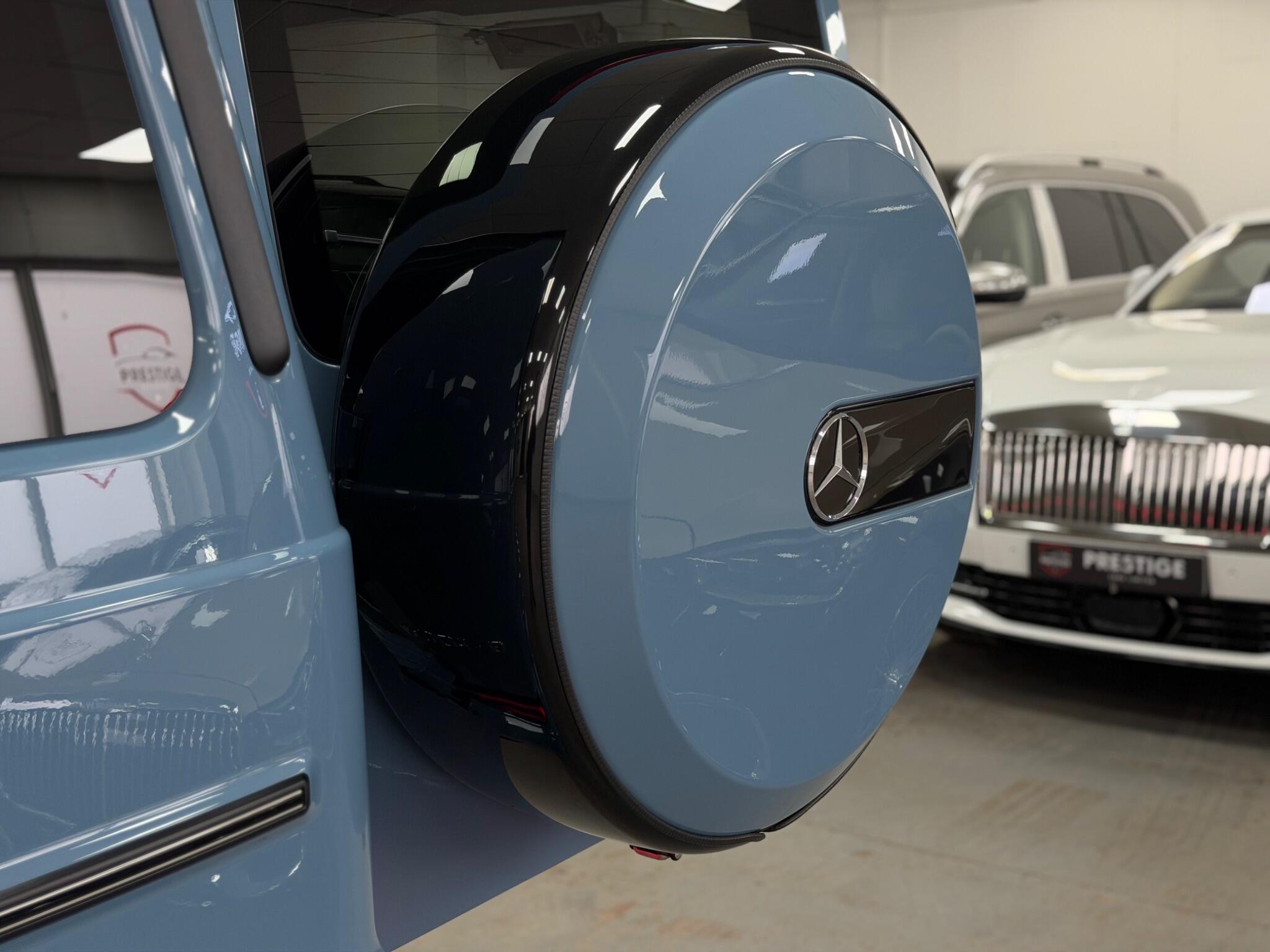 Mercedes-Benz G-Class view 79