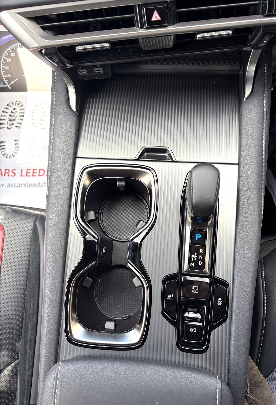 Lexus RX view 36