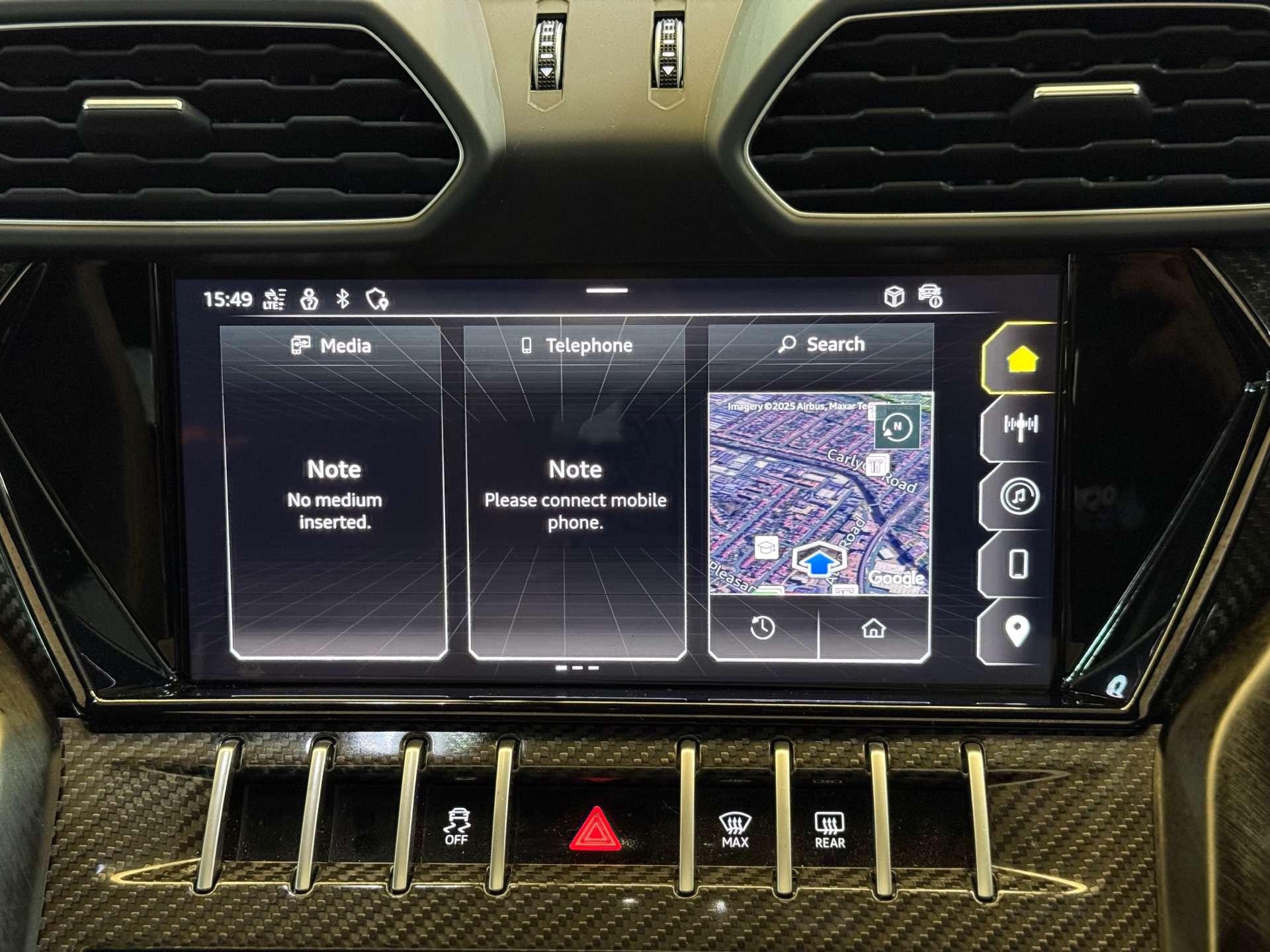 Lamborghini Urus view 50