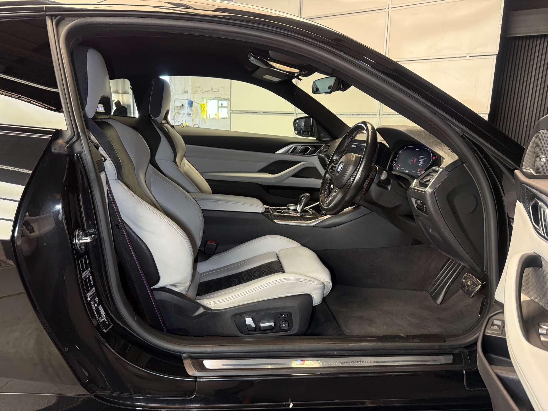 BMW M4 view 17