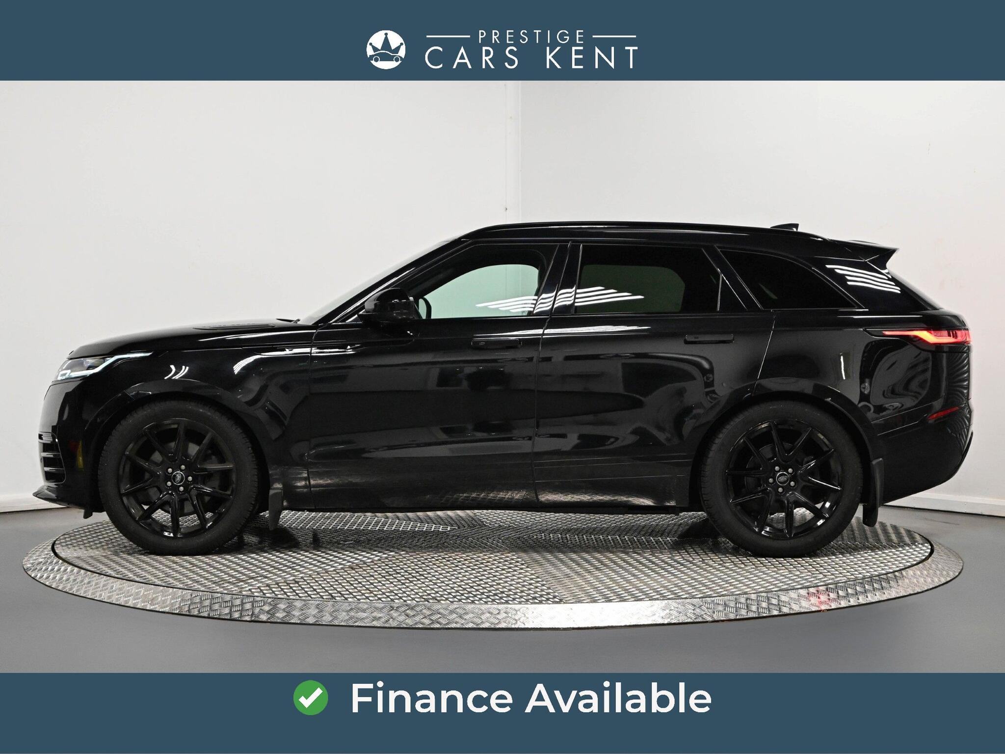 Land Rover Range Rover Velar view 4