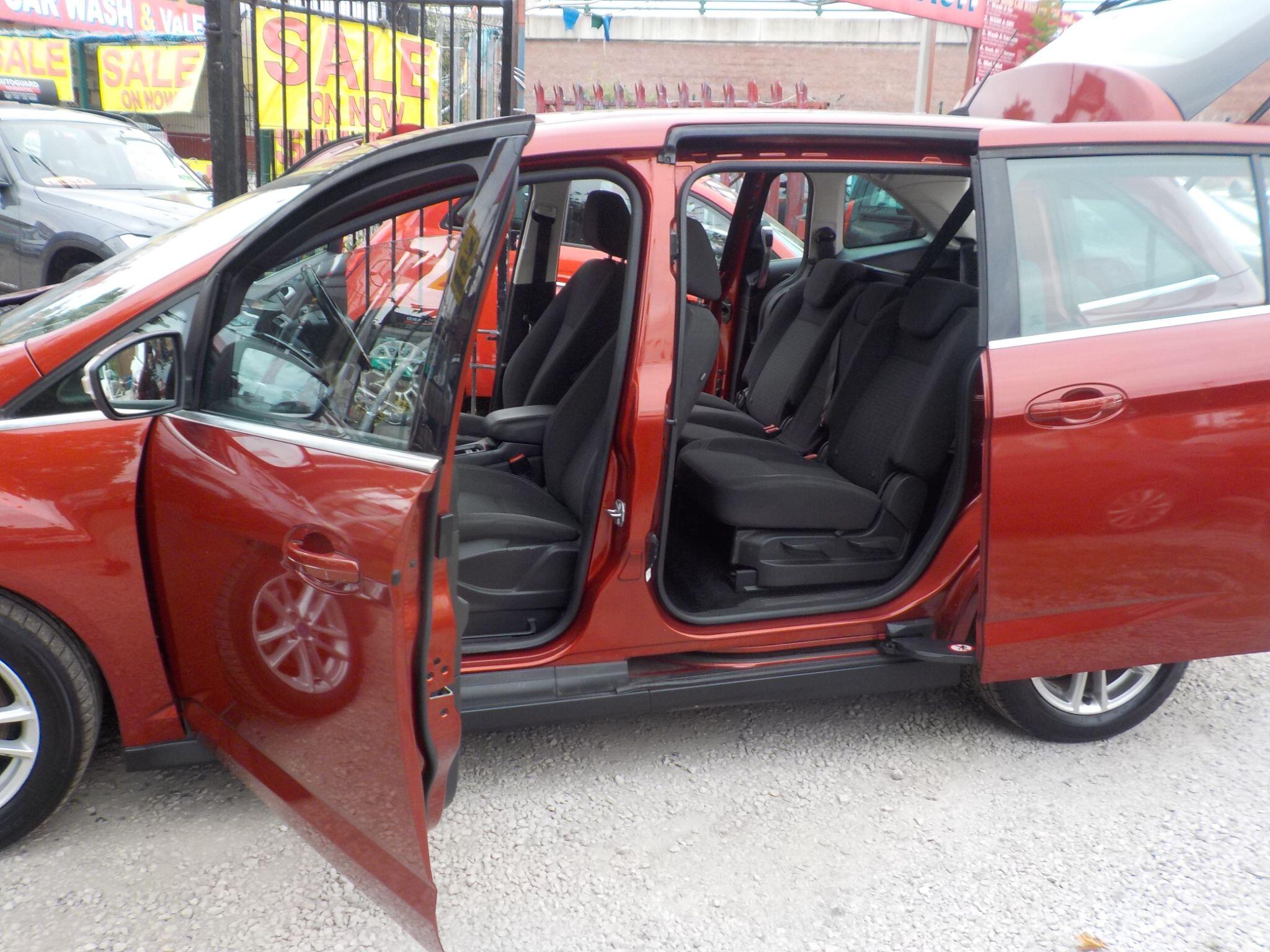 Ford Grand C-Max 1.5 TDCi Zetec Euro 6 (s/s) 5dr