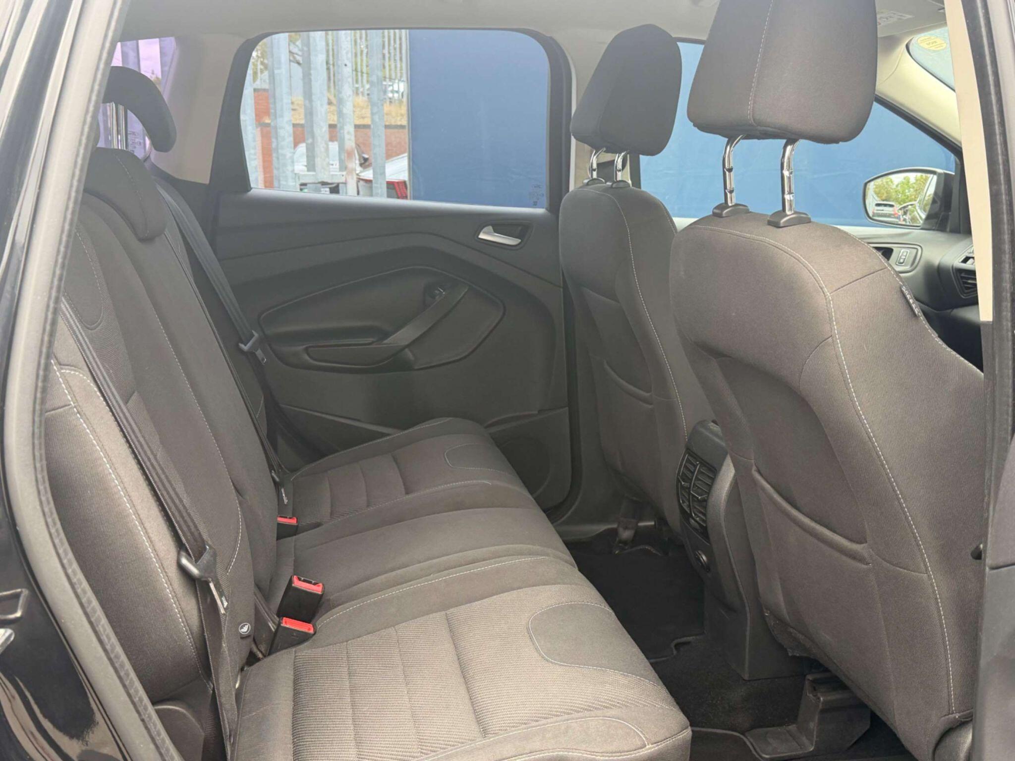 Ford Kuga view 15