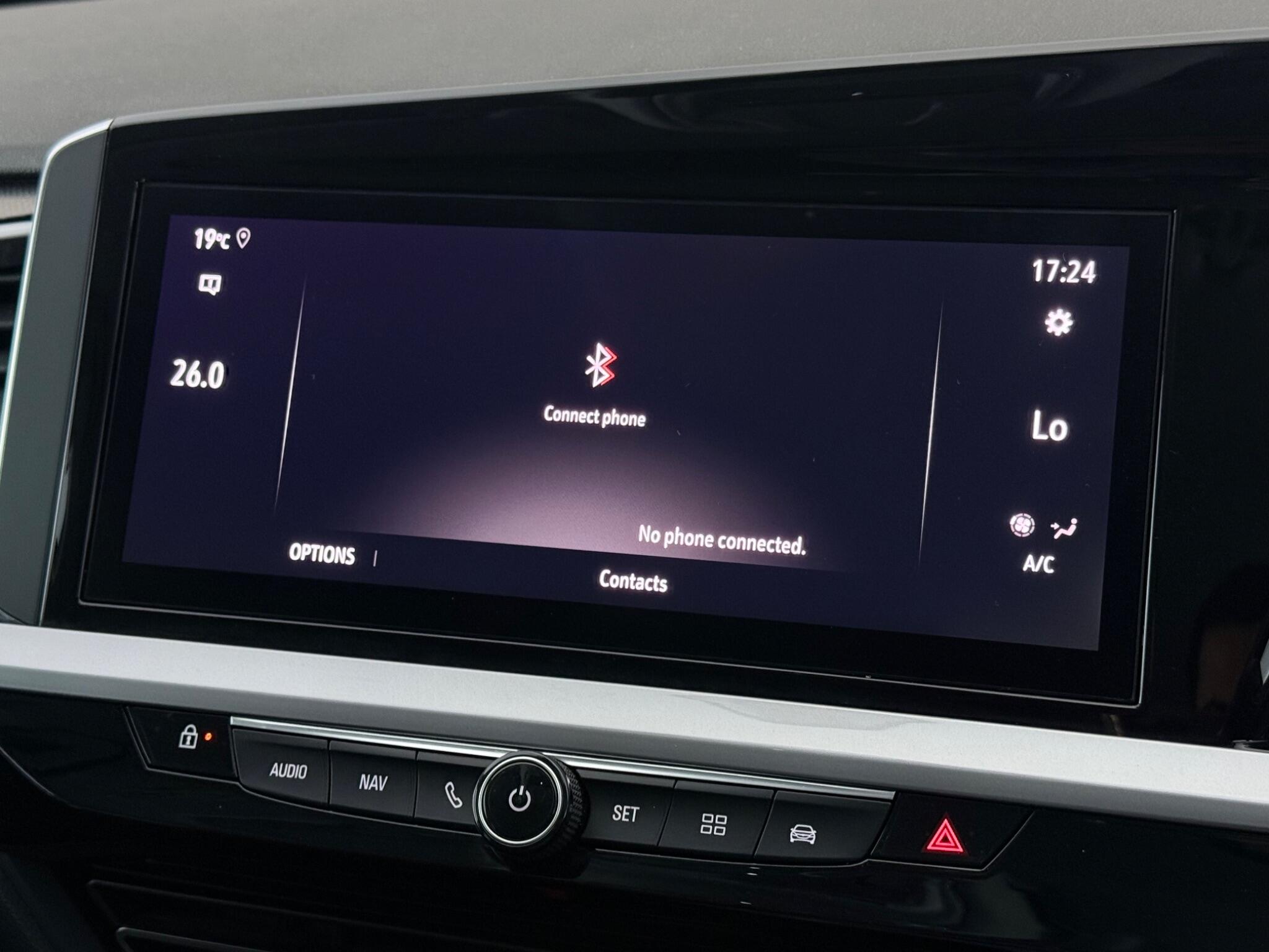 Vauxhall Grandland view 25