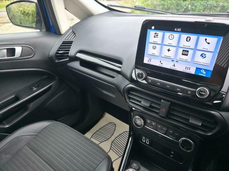 Ford Ecosport view 48