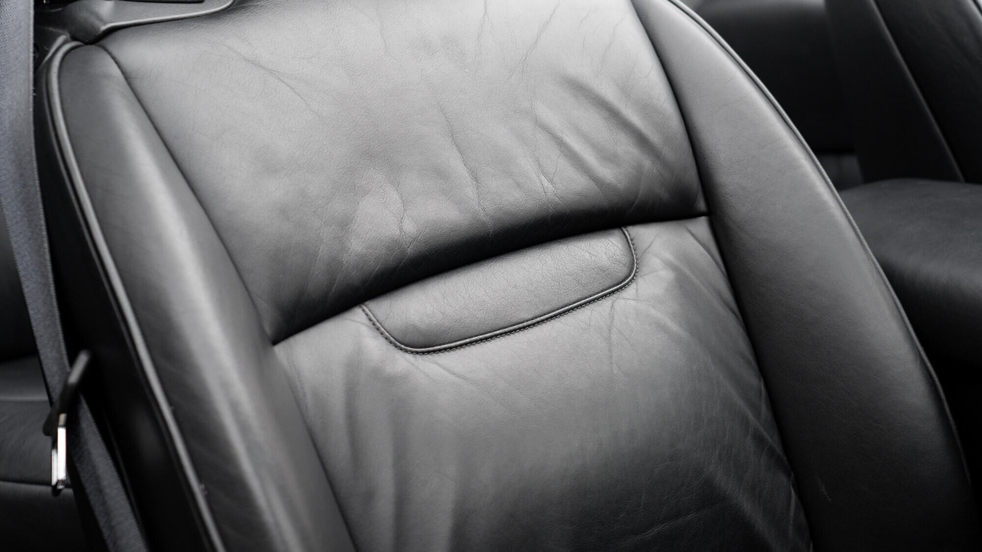 Rolls-Royce Phantom view 44