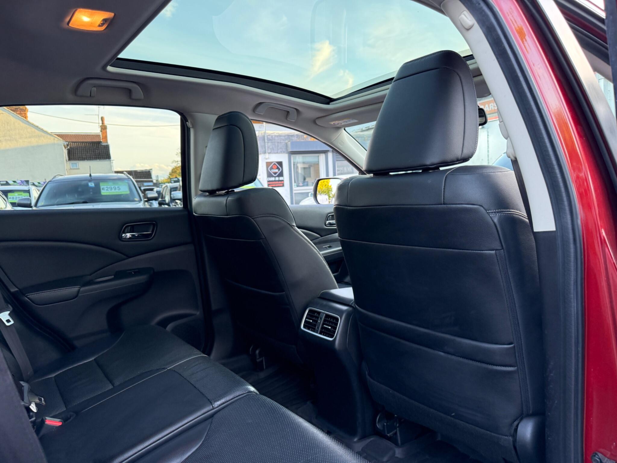 Honda CR-V - Image 41
