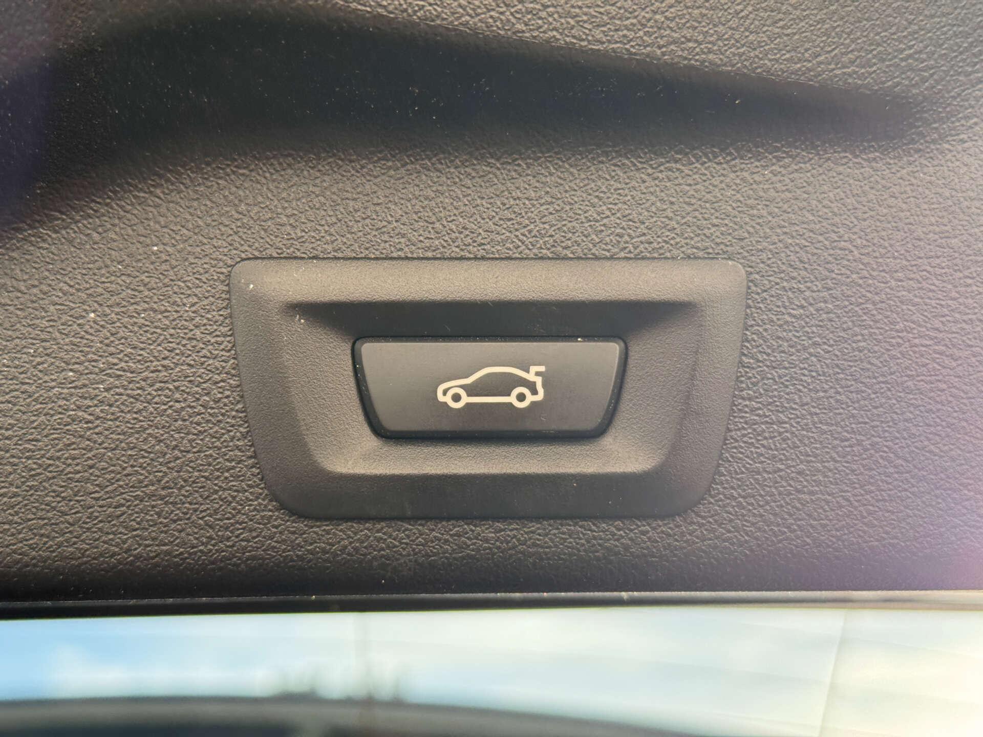 BMW X5 view 33