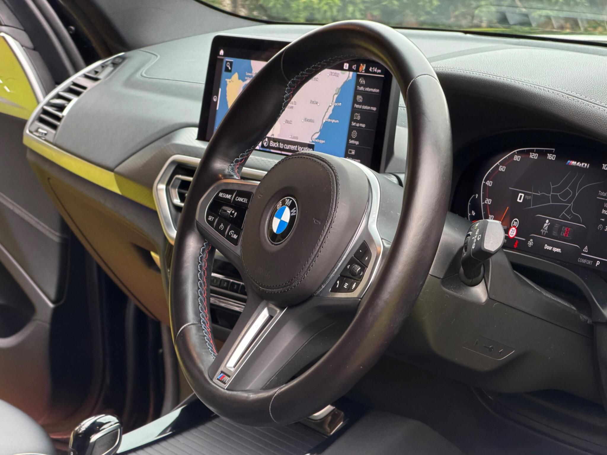 BMW X3 view 32