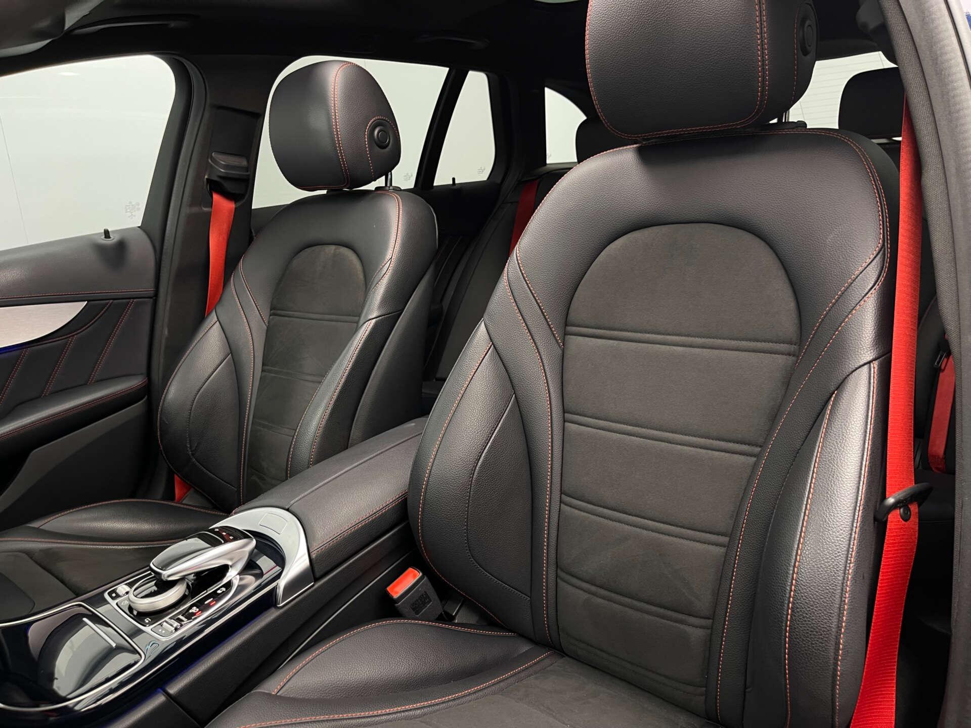 Mercedes-Benz C Class view 36