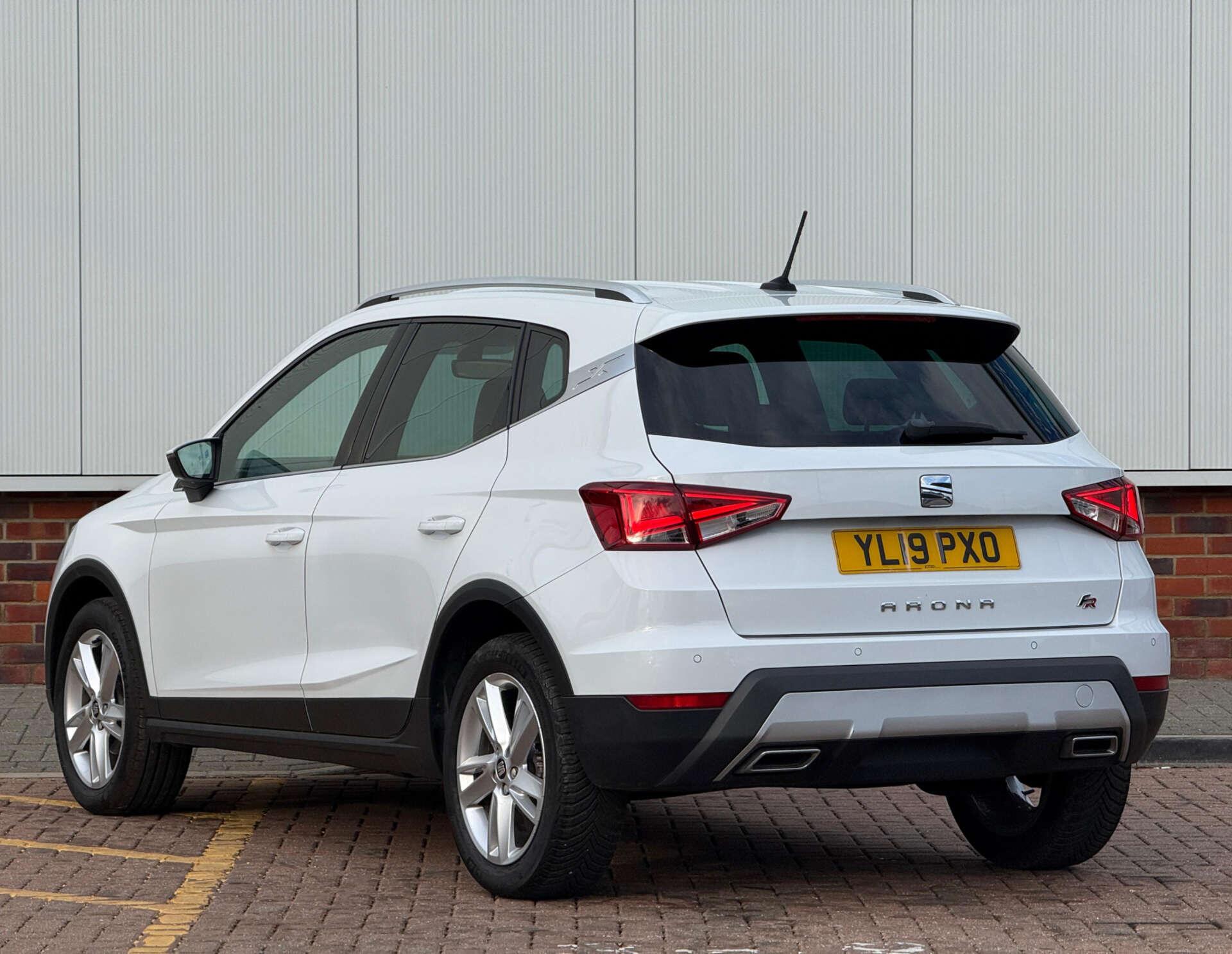 Seat Arona view 4