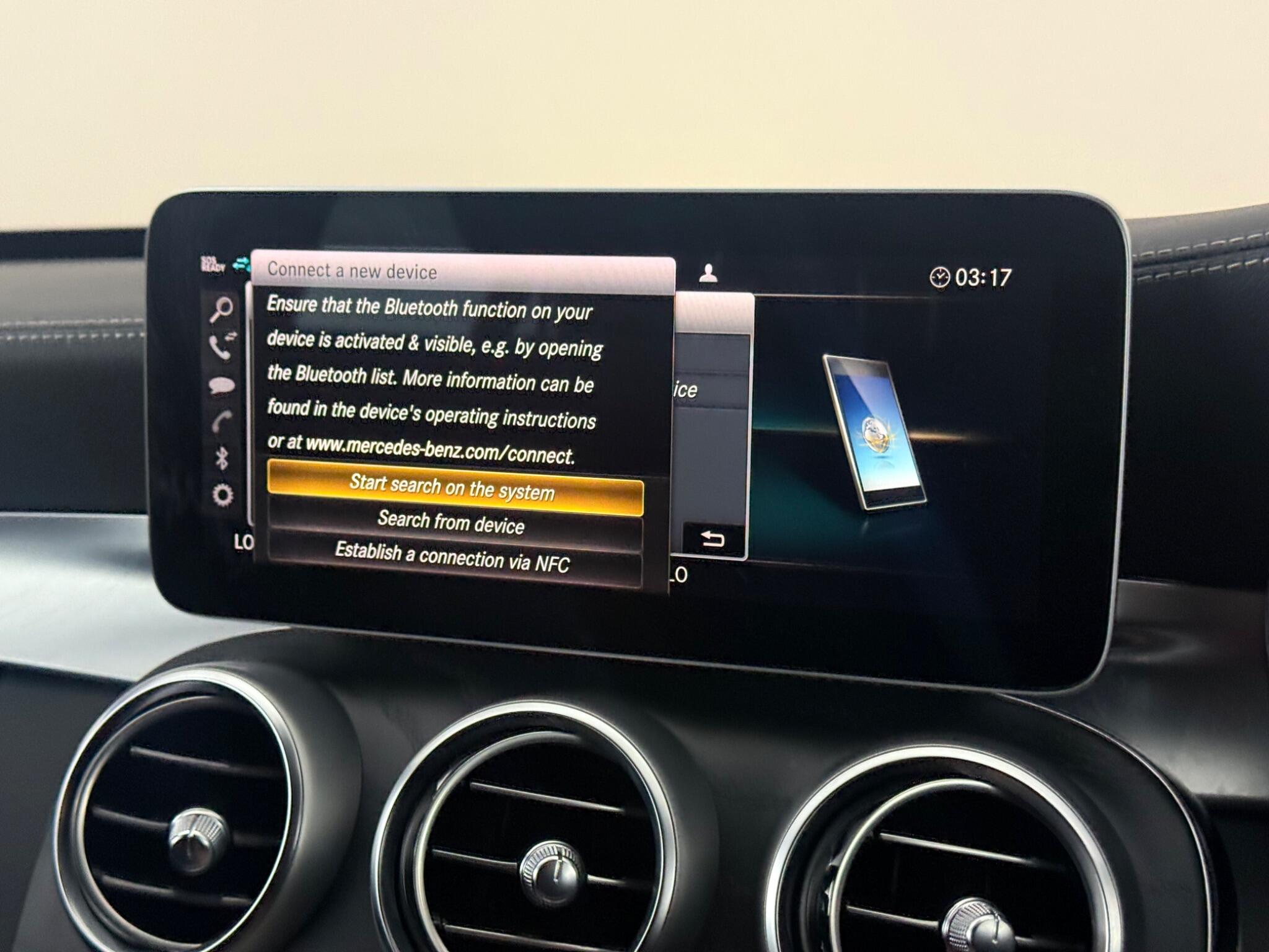 Mercedes-Benz C-Class view 32