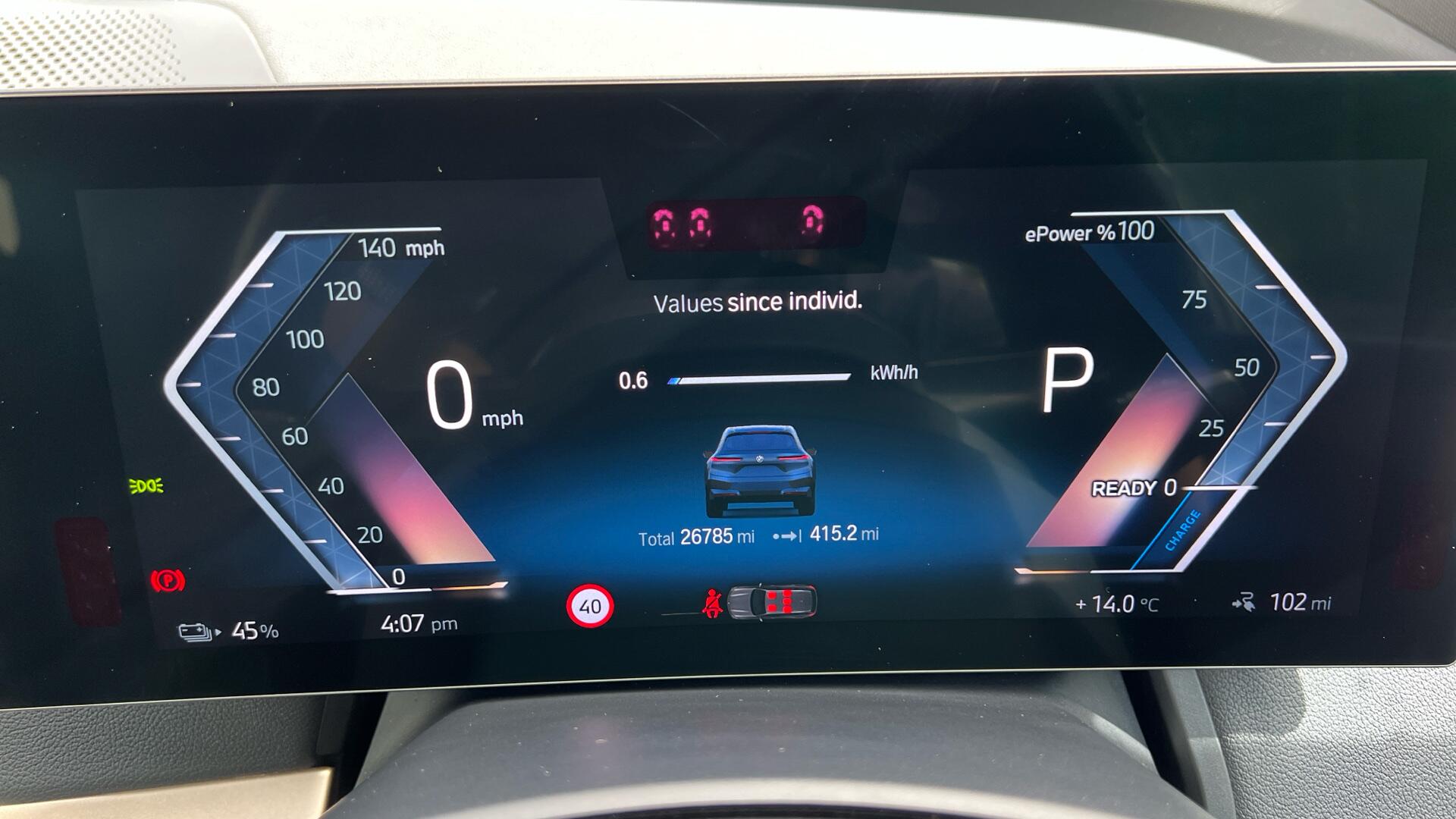 BMW Ix view 9
