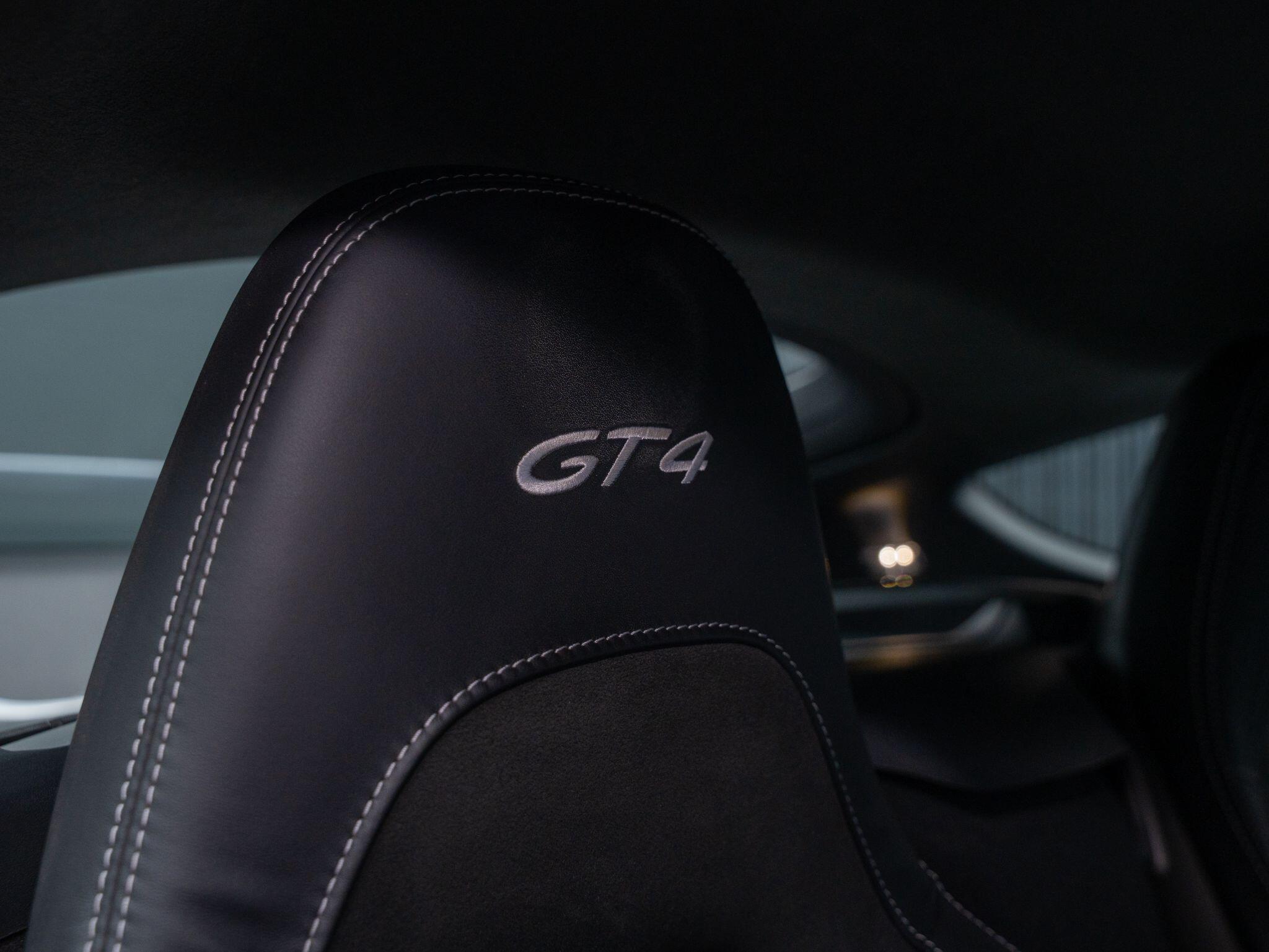 Porsche Cayman view 33