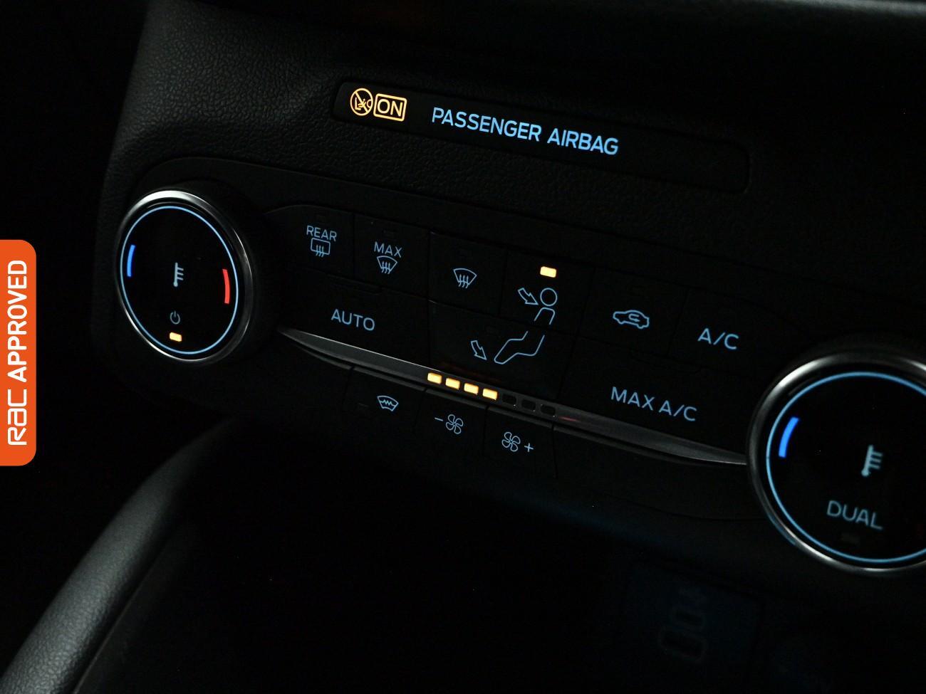 Ford Kuga view 16