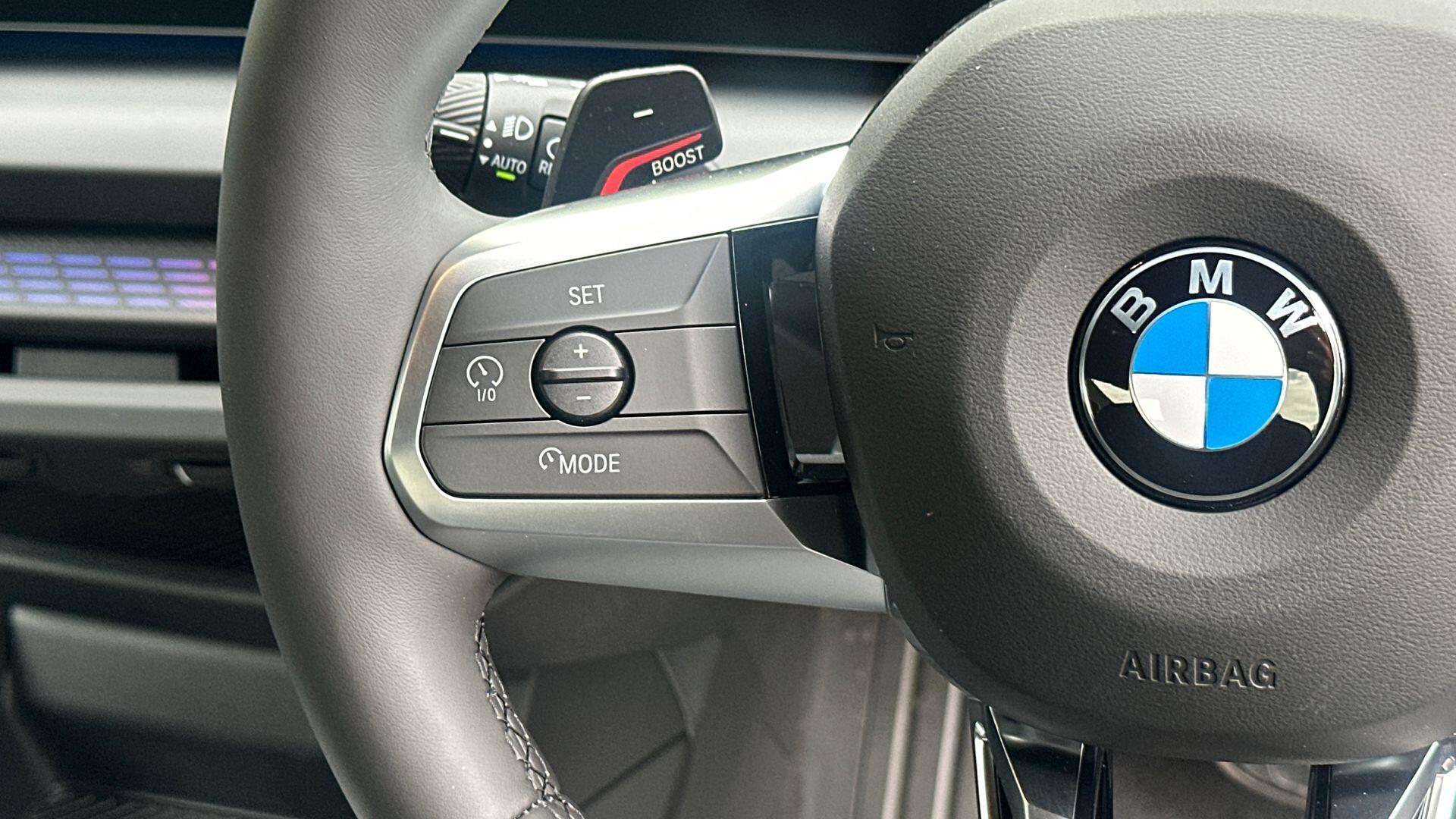 BMW 2 Series view 17