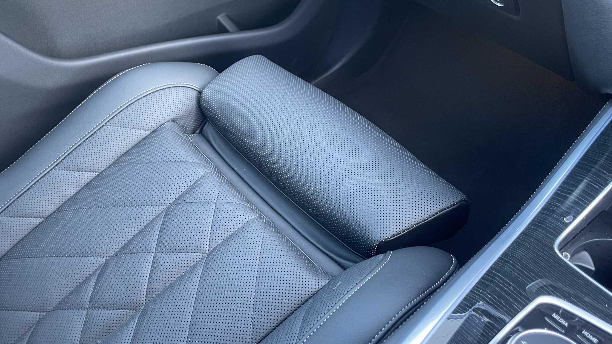 BMW X5 view 26