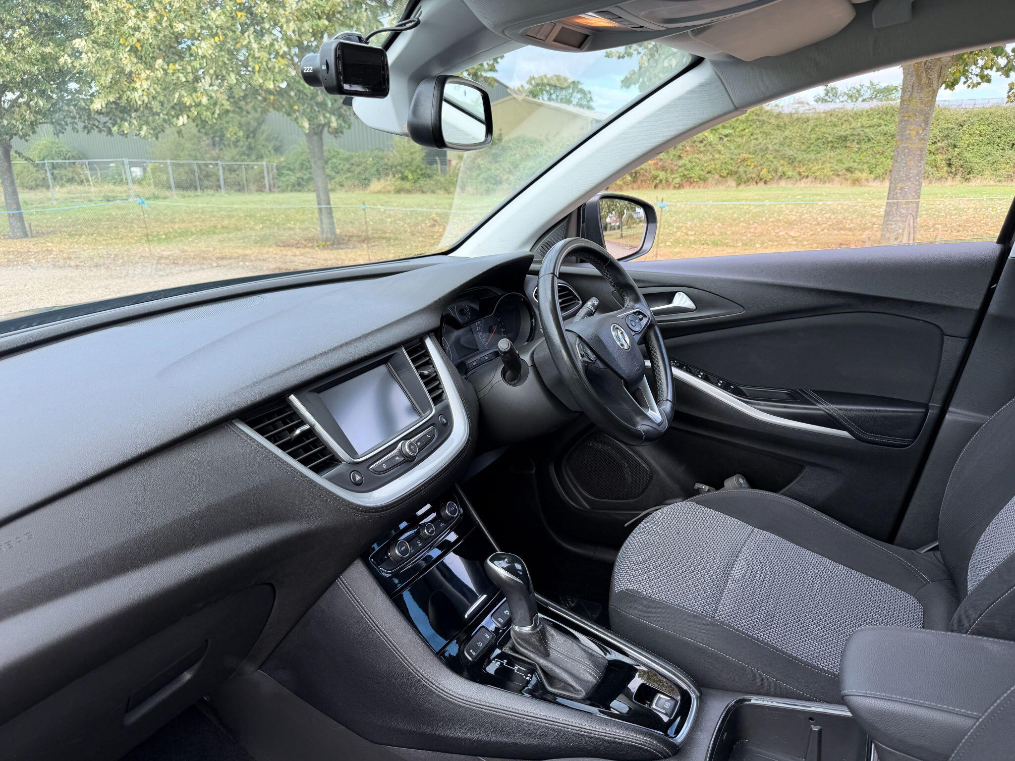 Vauxhall Grandland X view 29