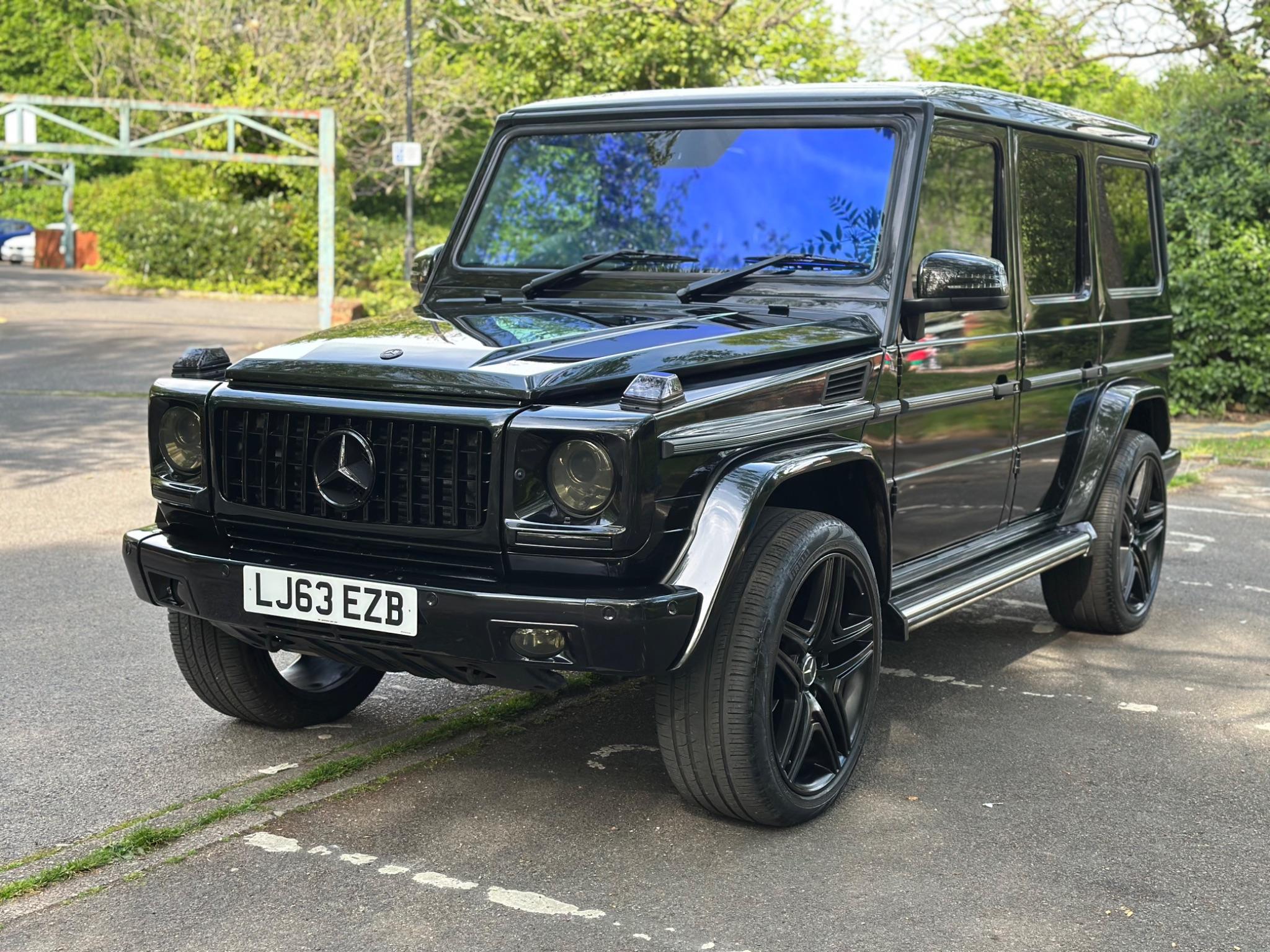 Mercedes-Benz G-Class view 11
