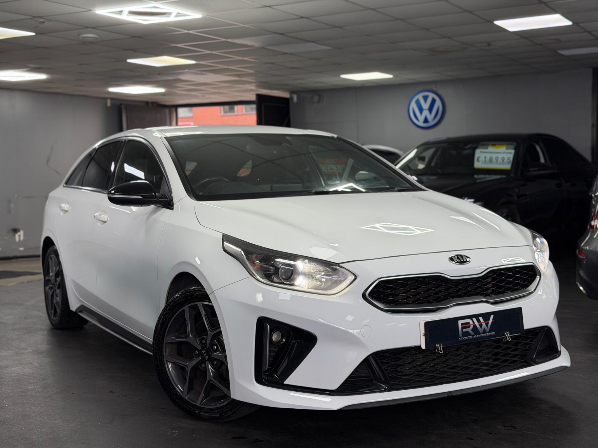 2019 Kia Proceed in White for sale