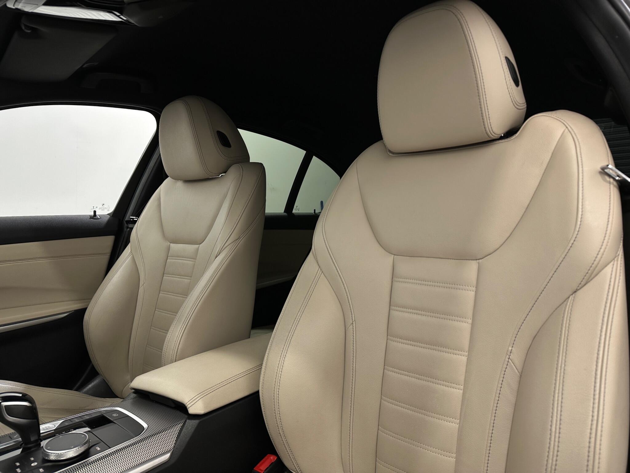 BMW 3 Series view 37