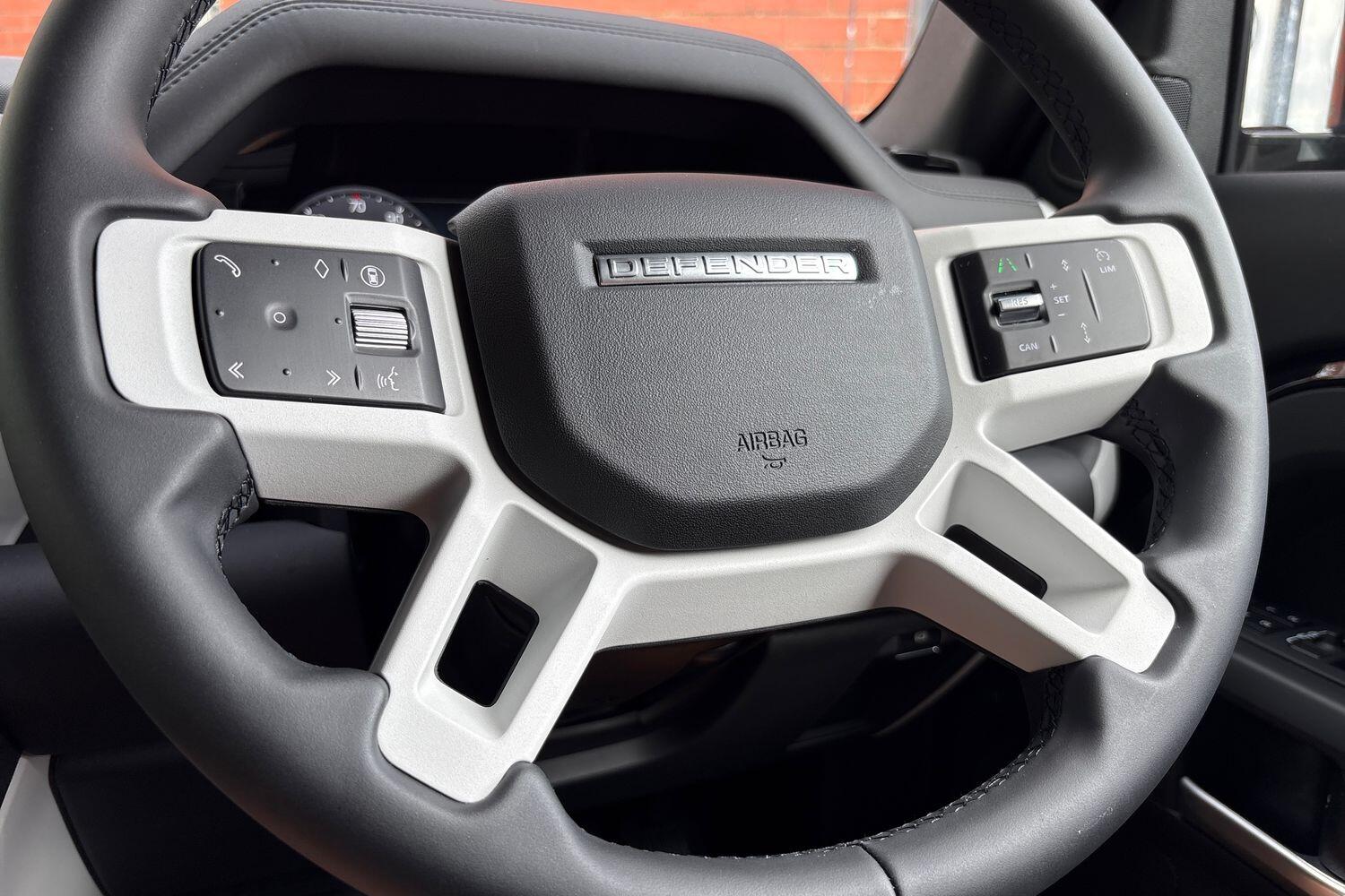 Land Rover Defender view 34