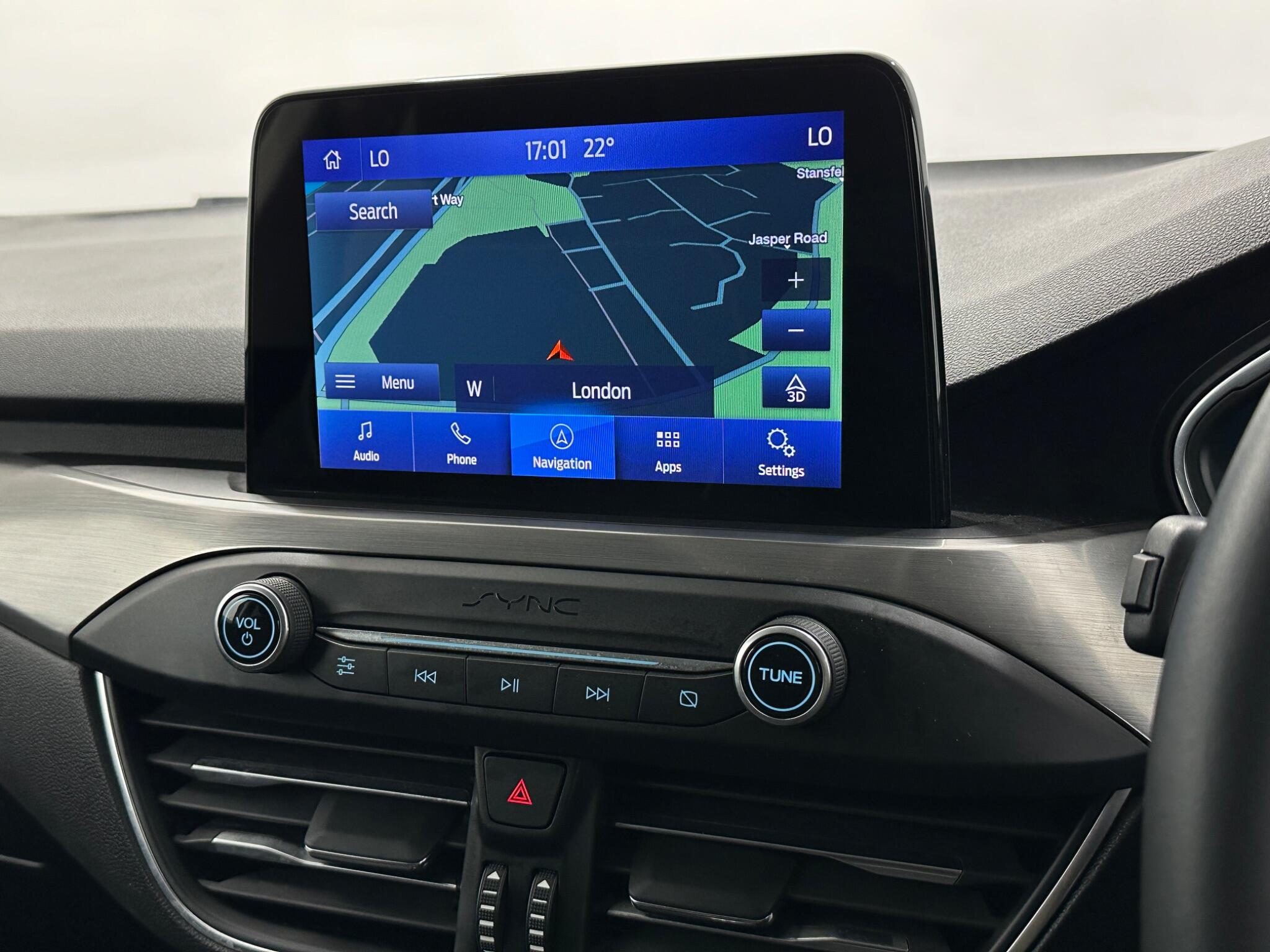 Ford Focus view 22