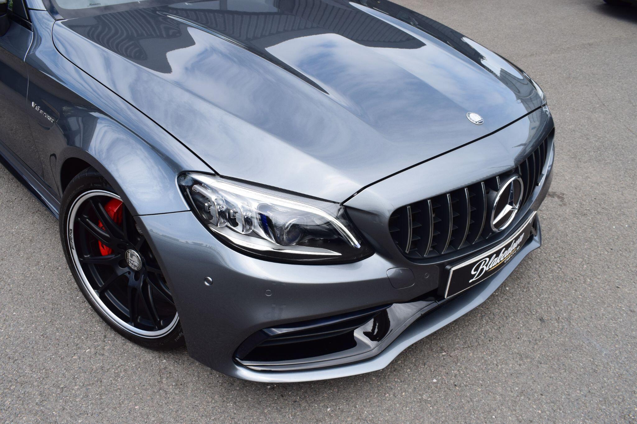 Mercedes-Benz C-Class view 40