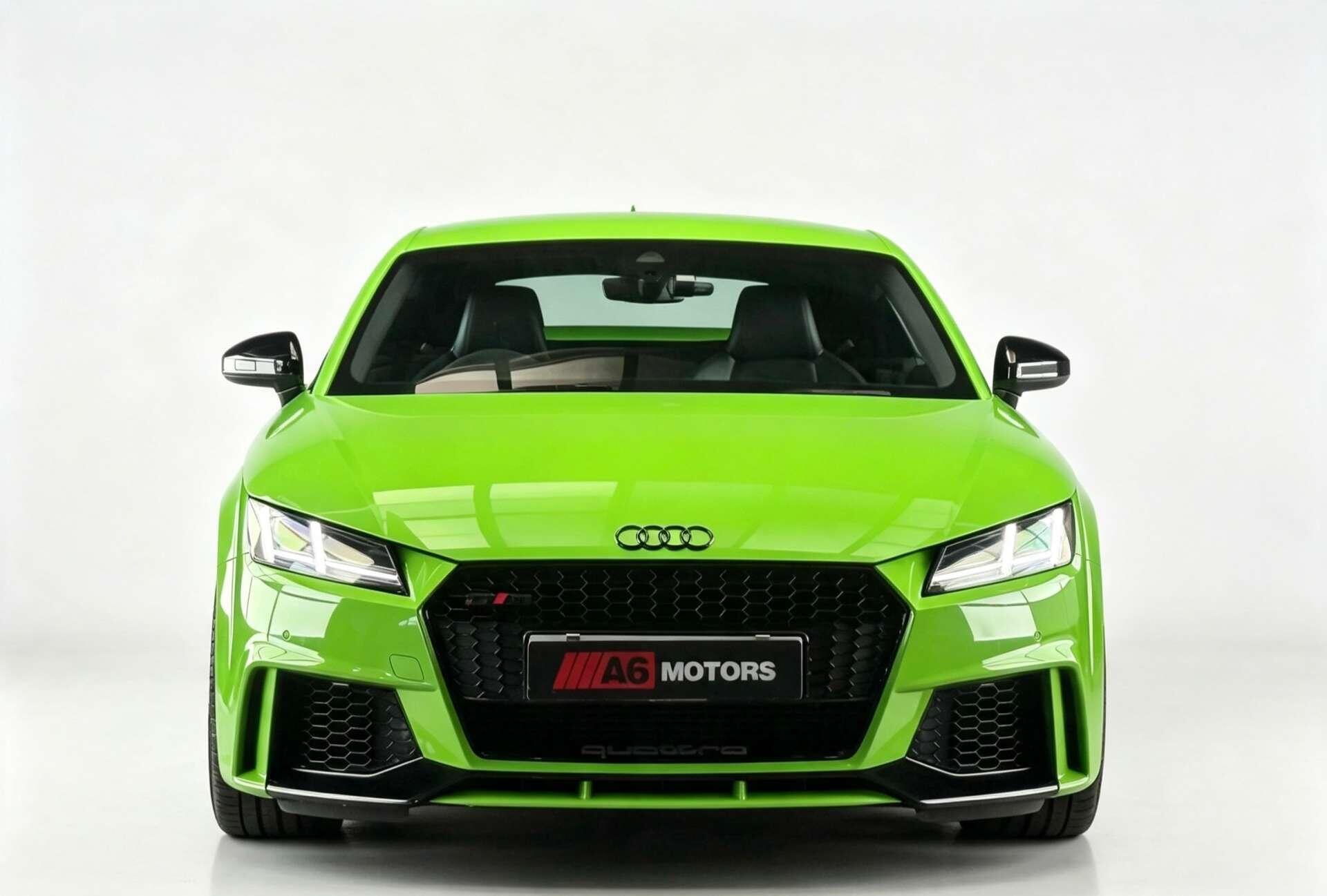 Audi TT RS view 6
