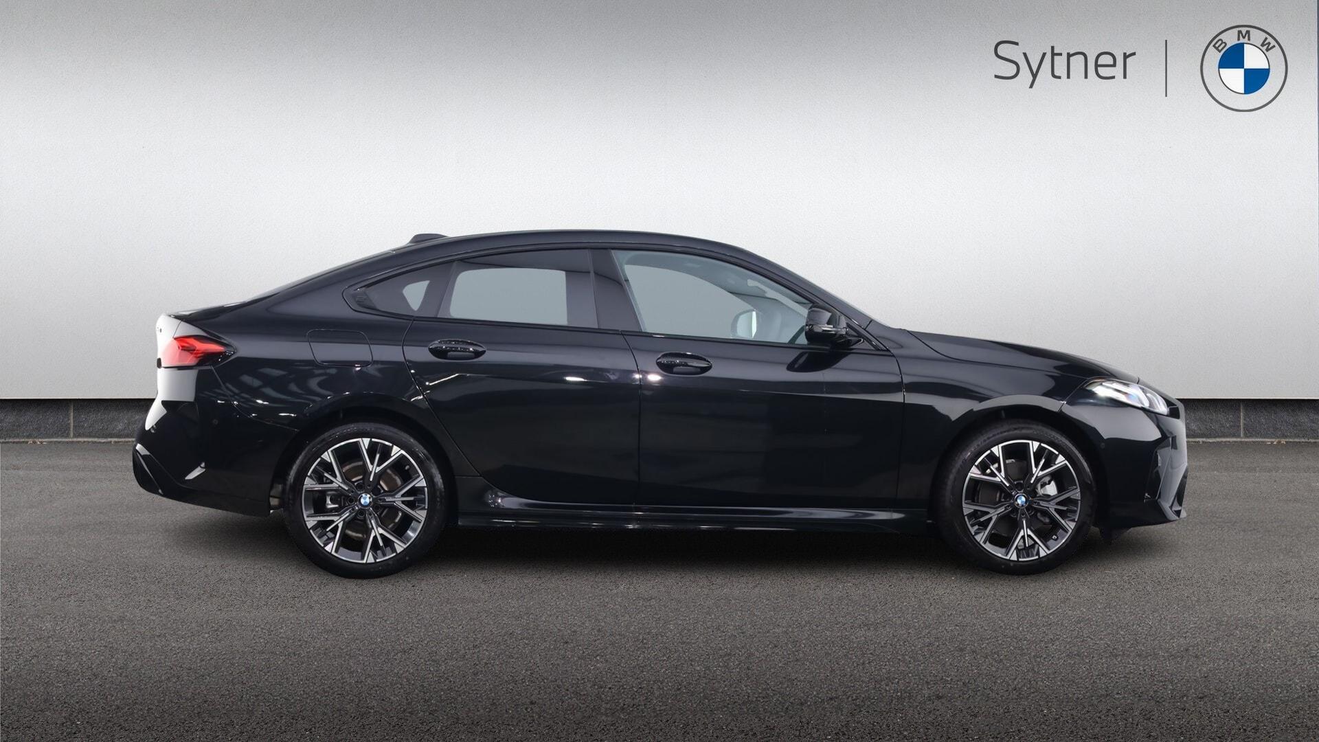 BMW 2 Series view 3