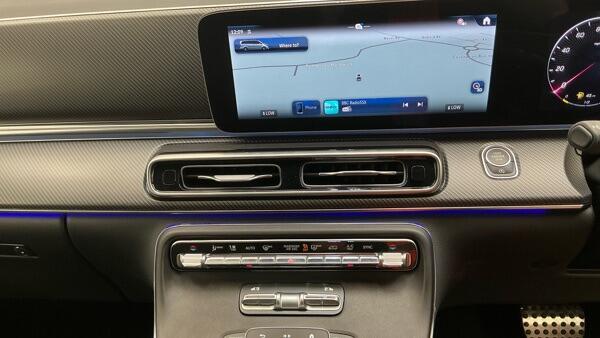 Mercedes-Benz V Class view 11