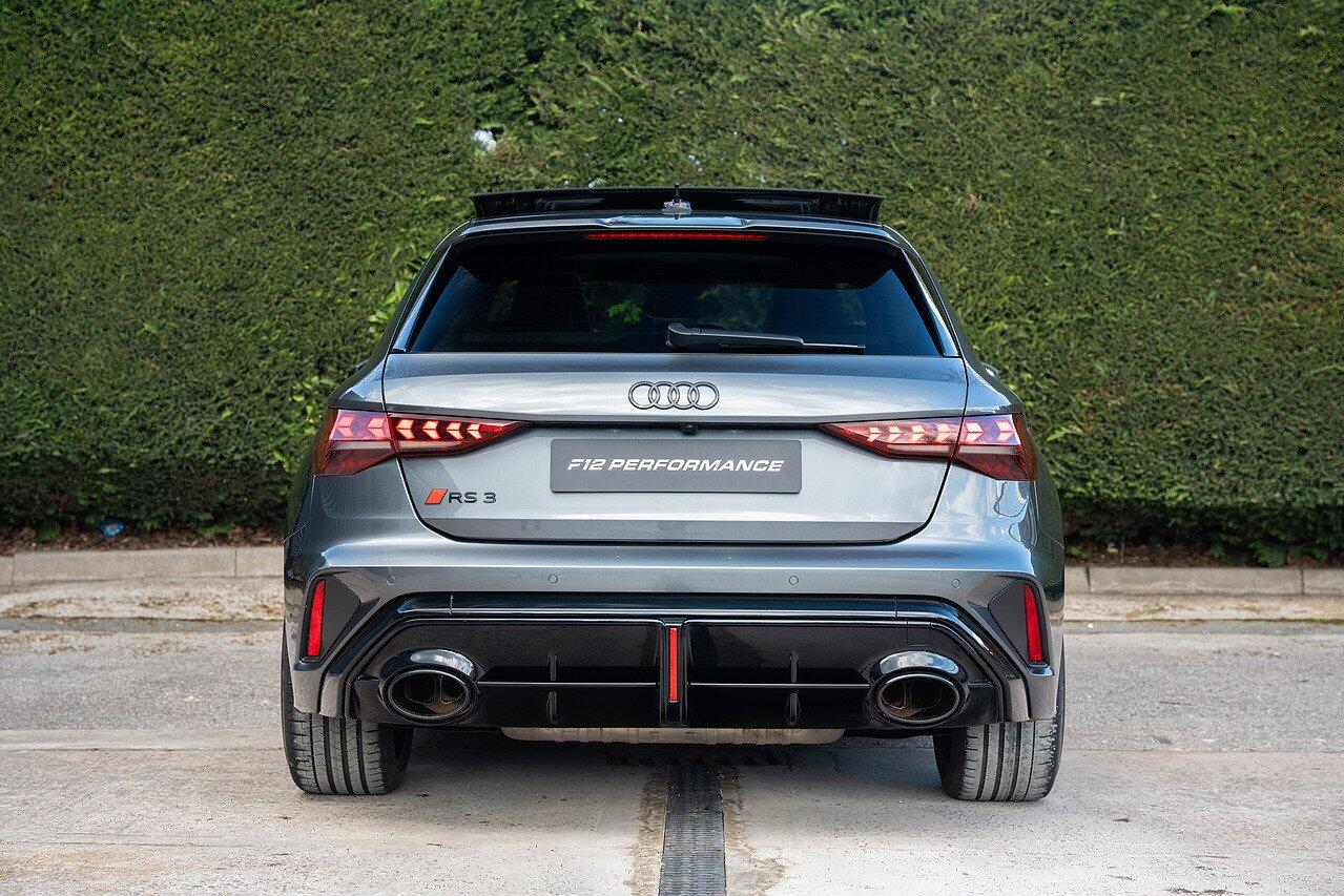 Audi RS3 view 8