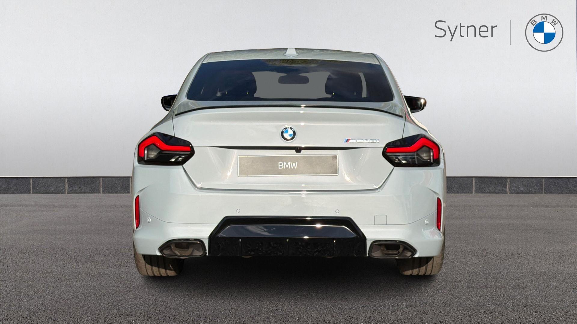 BMW 2 Series view 15