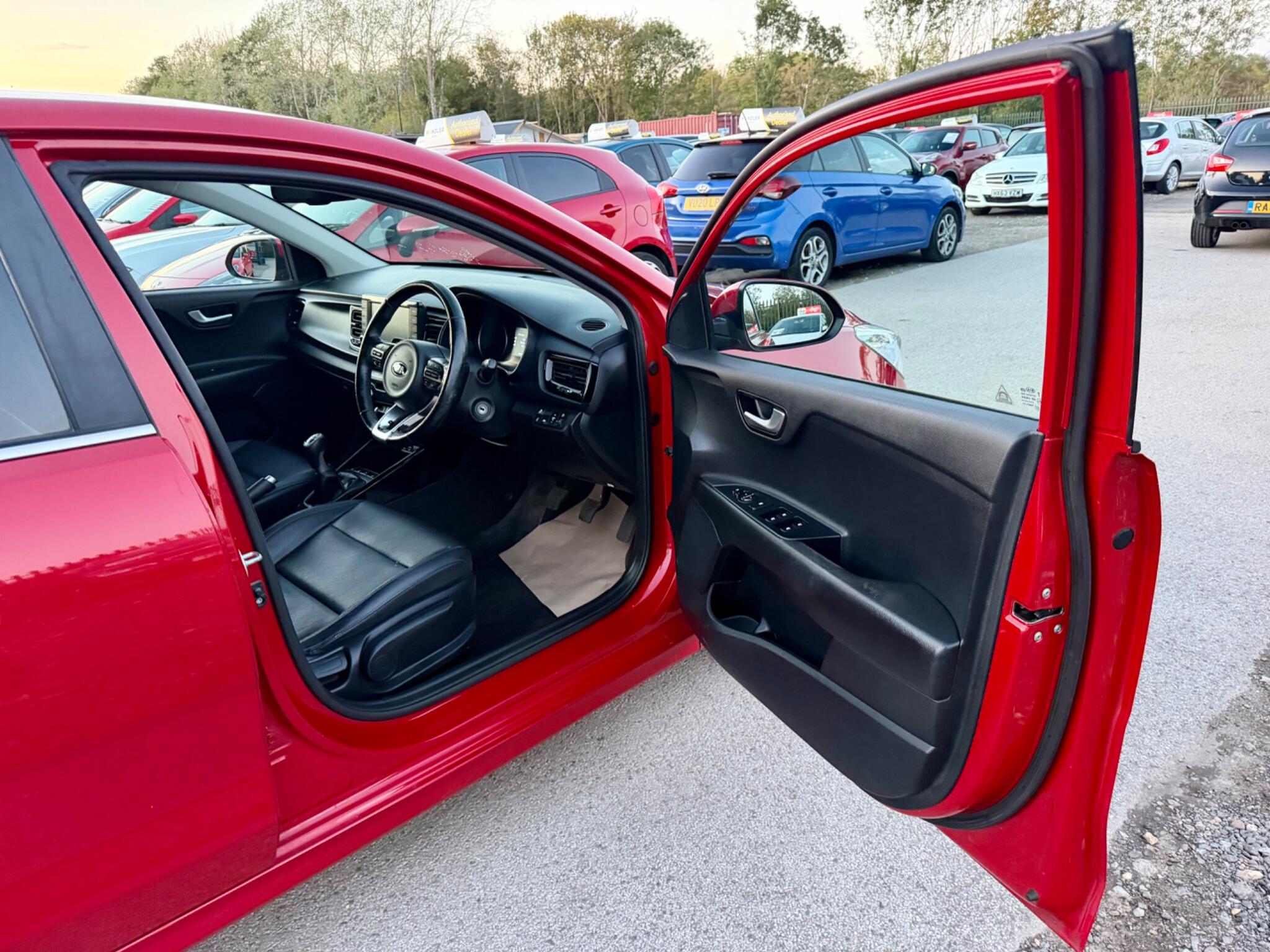 Kia Rio view 38