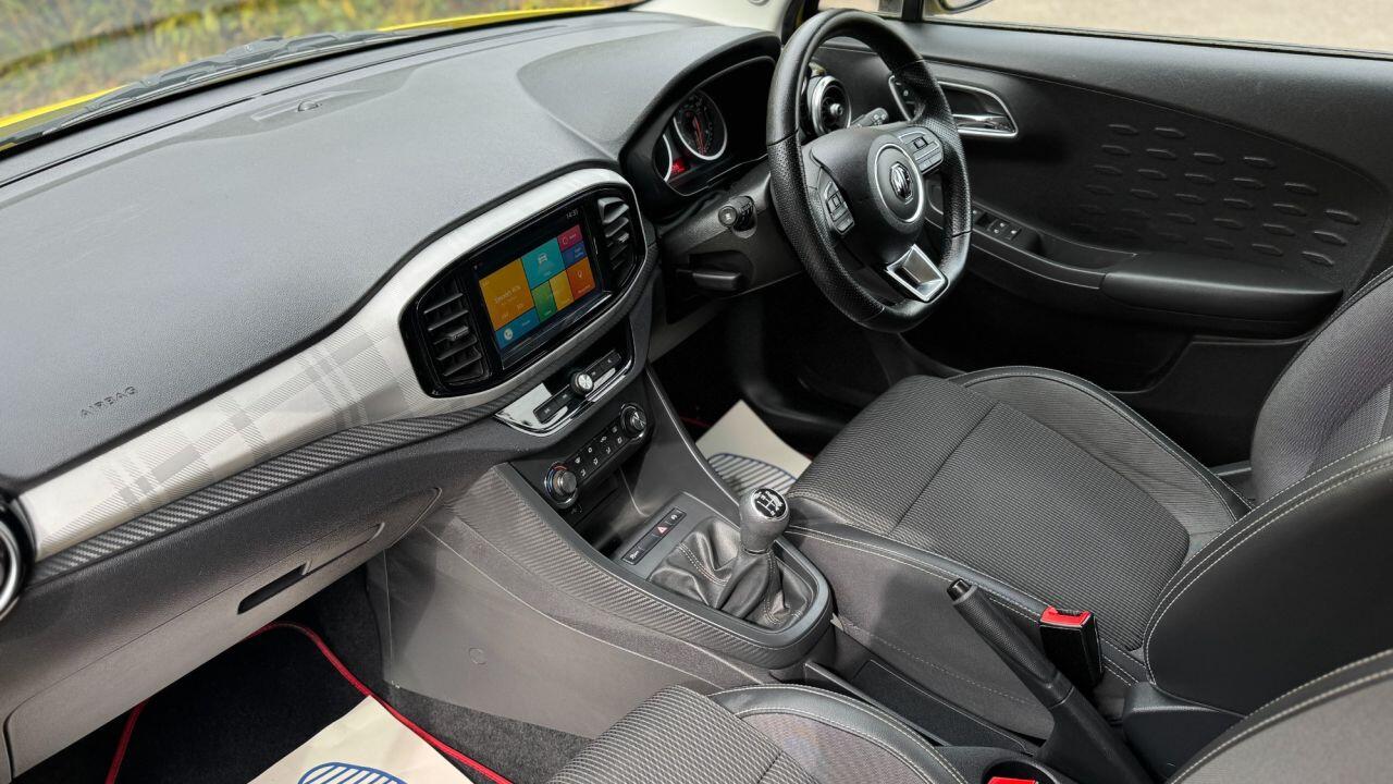 MG MG3 view 8
